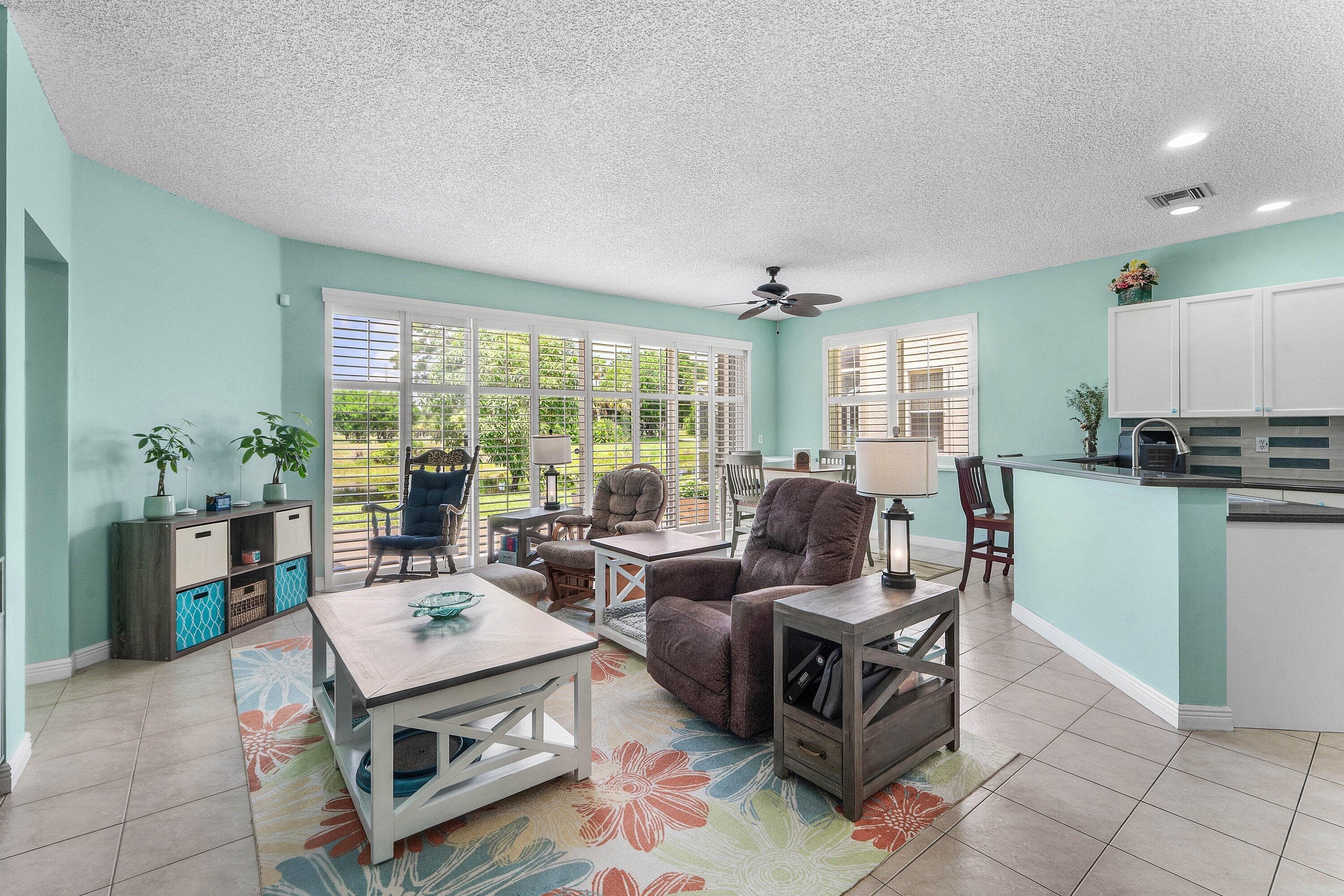 2129 RESTON Circle, Royal Palm Beach, FL 33411 8