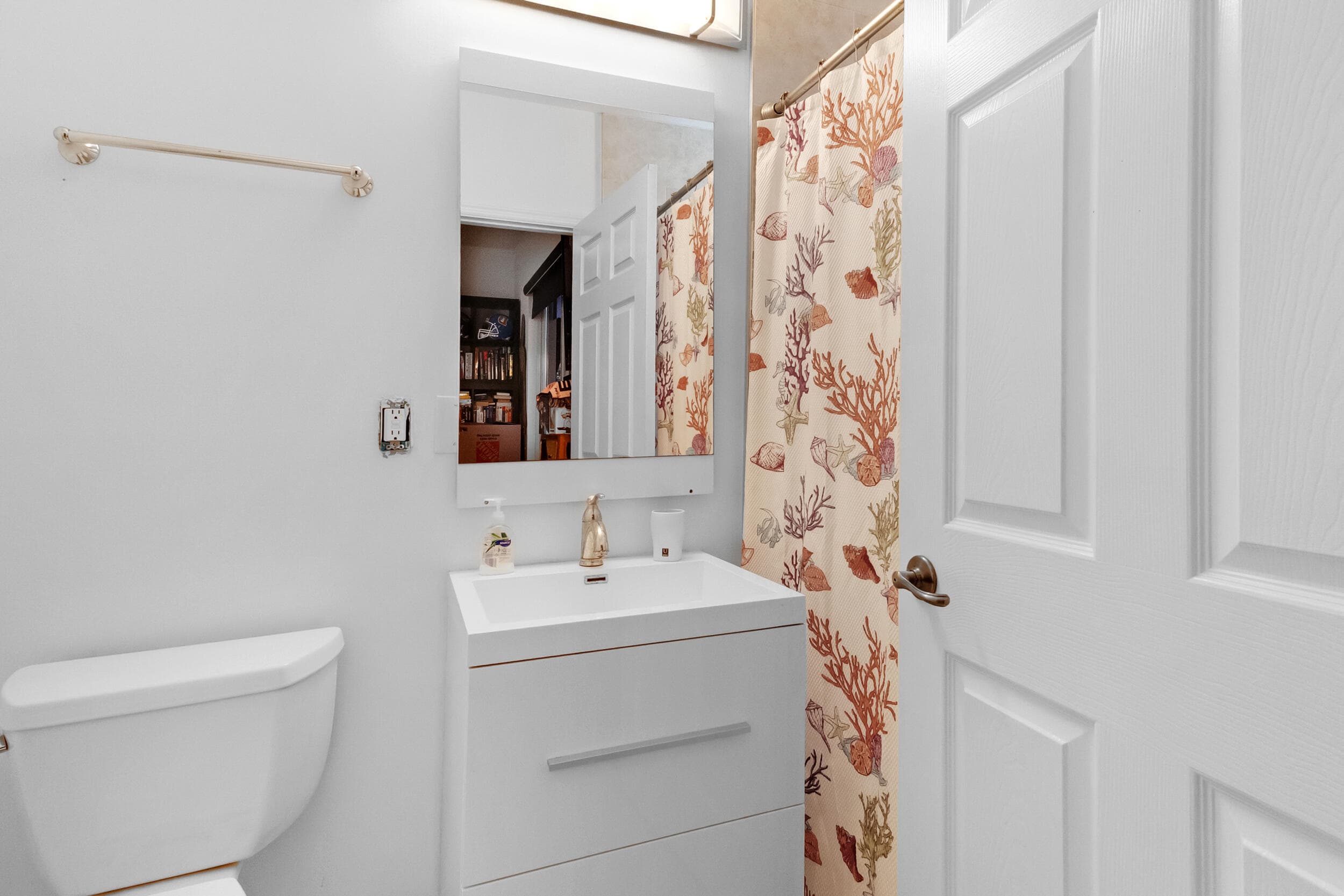 711 SE 16th Court, Fort Lauderdale, FL 33316 17