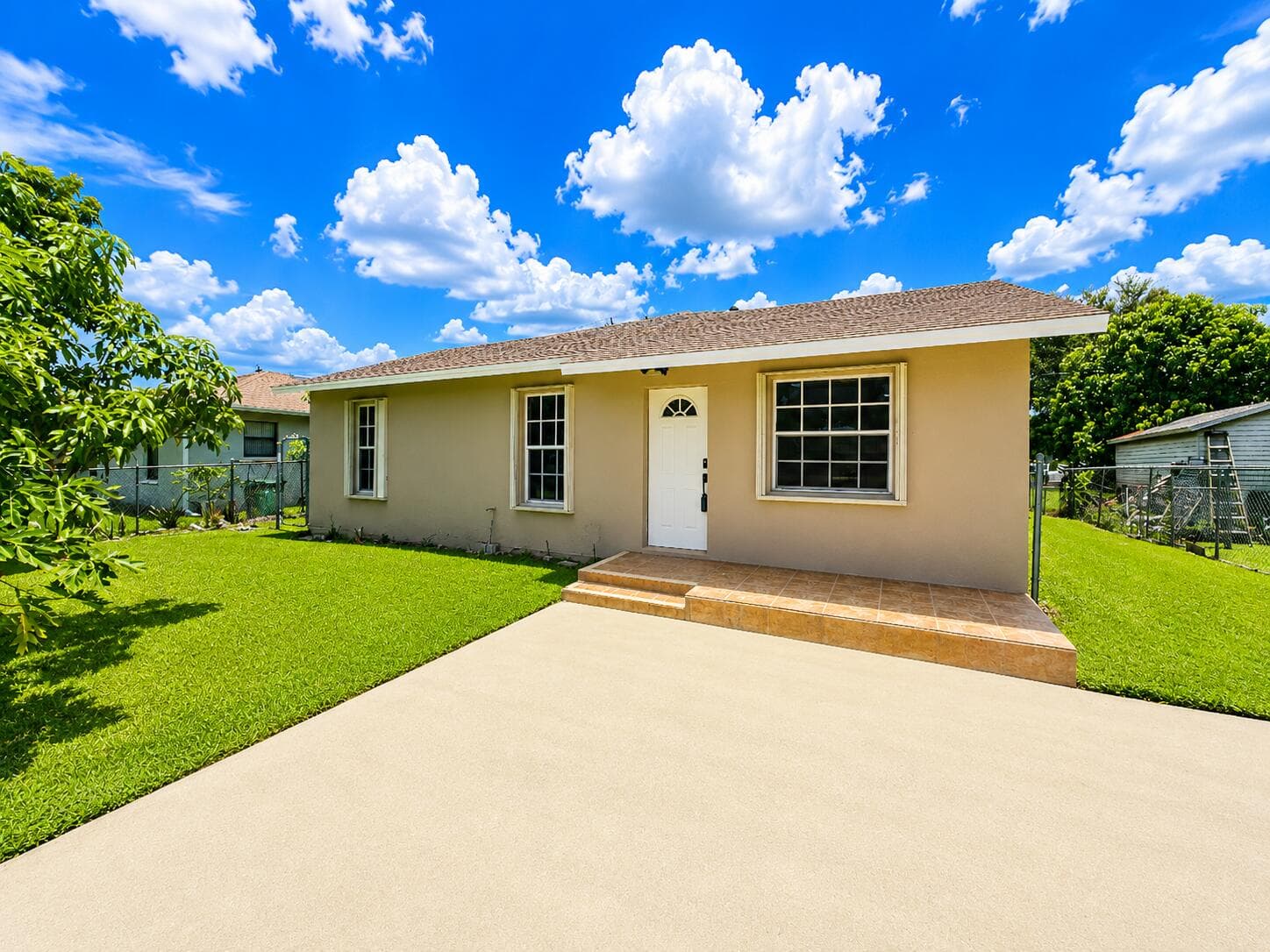8874 ELDORADO Drive, Pahokee, FL 33476 22