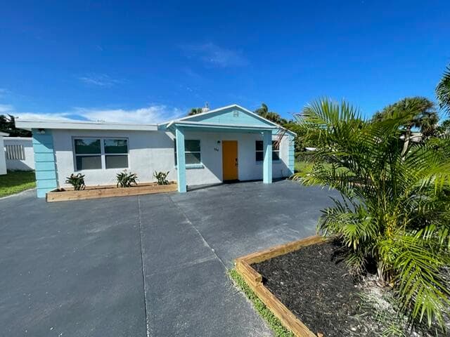 138 E 22ND Court, Riviera Beach, FL 33404 4