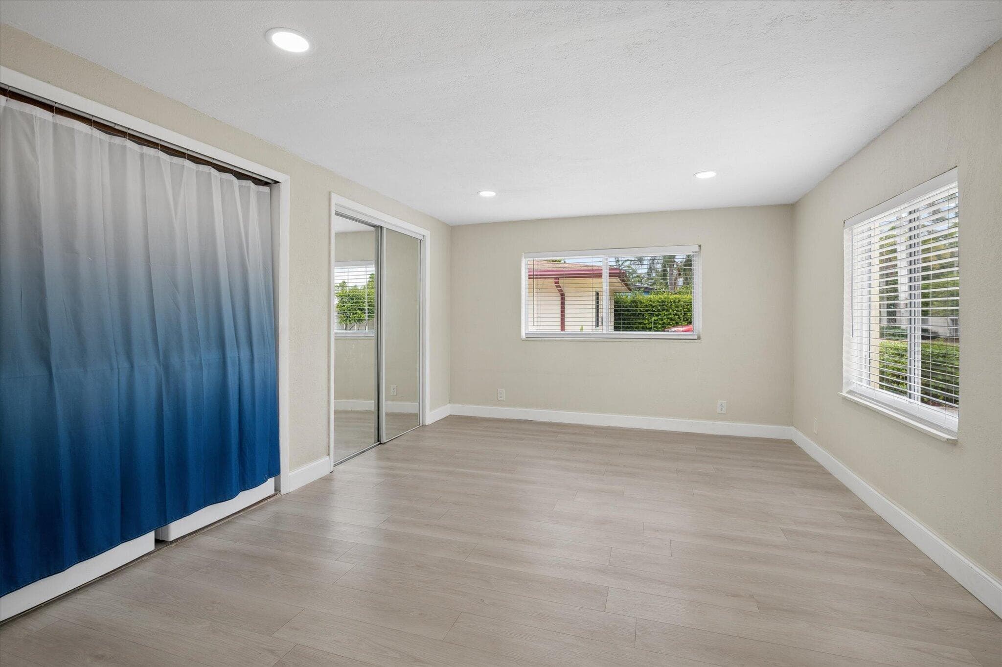 1645 NE 16th Avenue, Fort Lauderdale, FL 33305 13