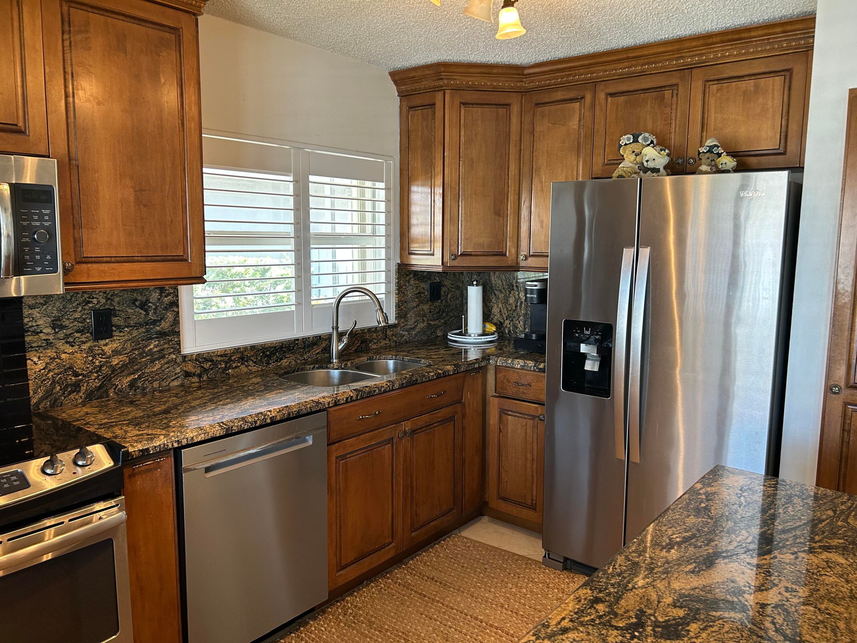 1219 NW 126TH Terrace, Sunrise, FL 33323 11