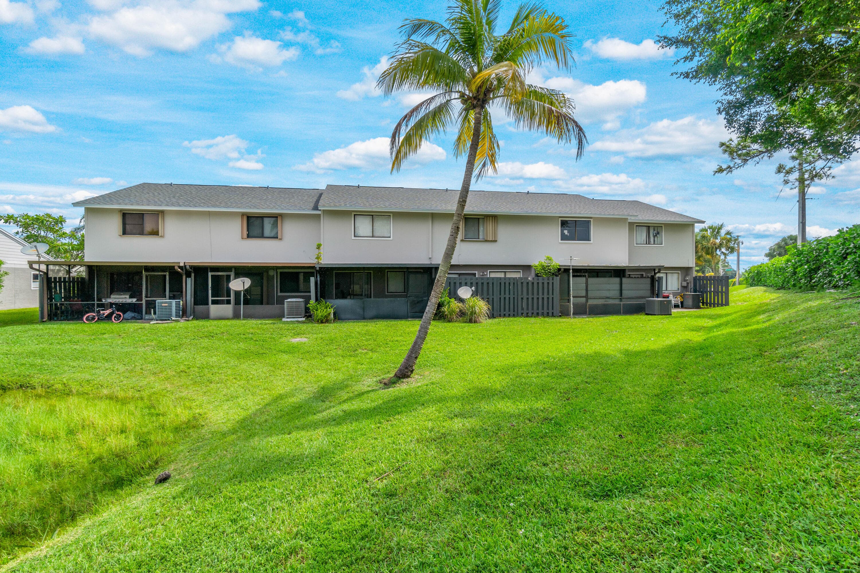 3703 Inlet Circle, Greenacres, FL 33463 55