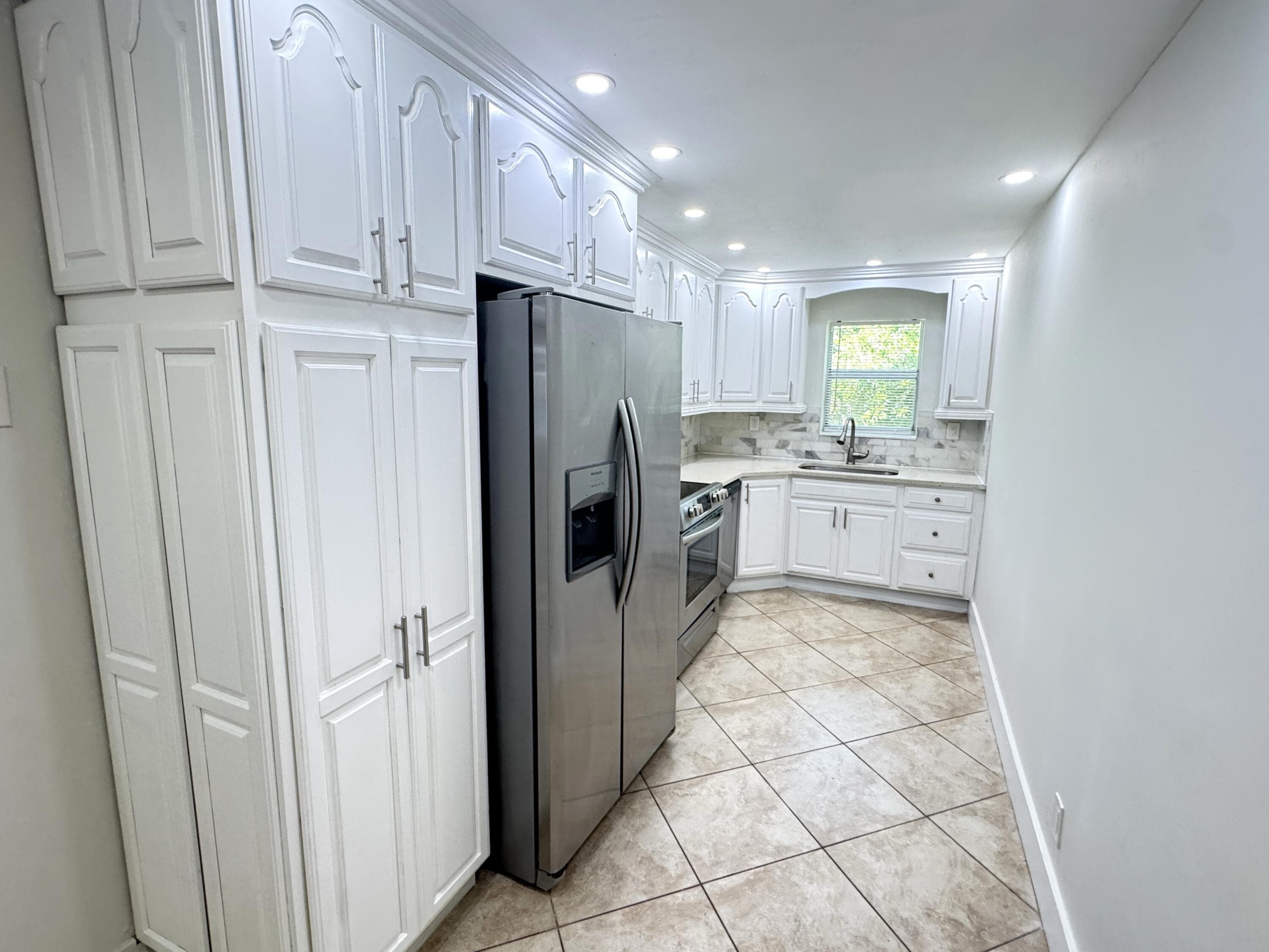 853 SE 4th Court, Deerfield Beach, FL 33441 2