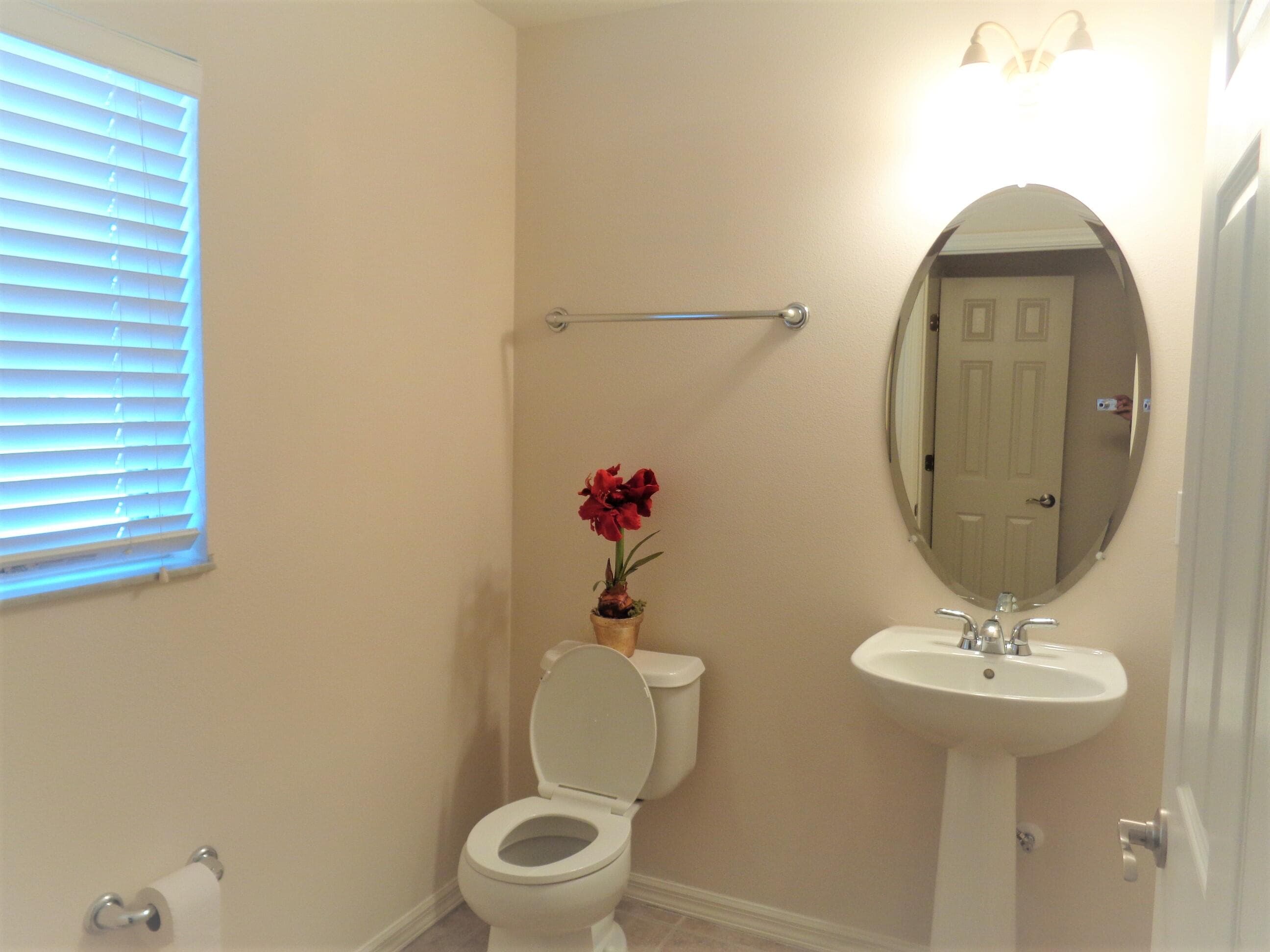1636 POINTE WEST Way, Vero Beach, FL 32966 30