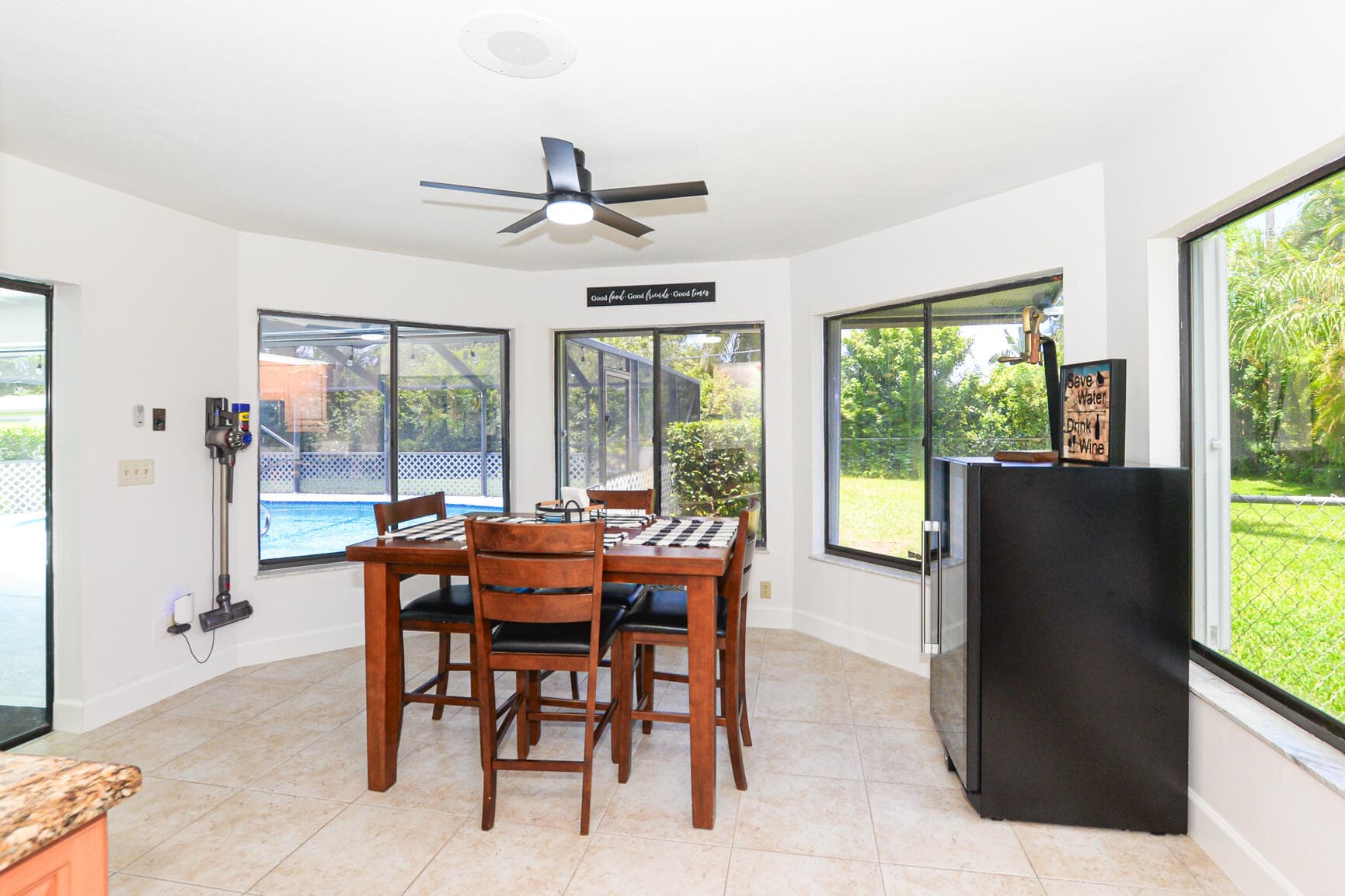 1872 SE ELROSE Street, Port St. Lucie, FL 34952 33
