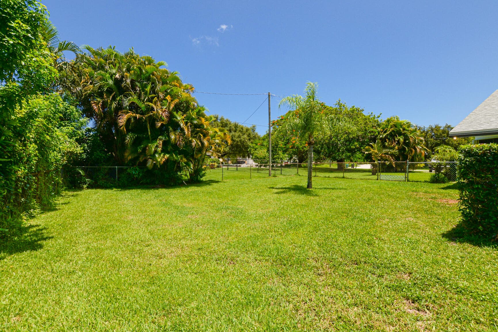 1872 SE ELROSE Street, Port St. Lucie, FL 34952 44
