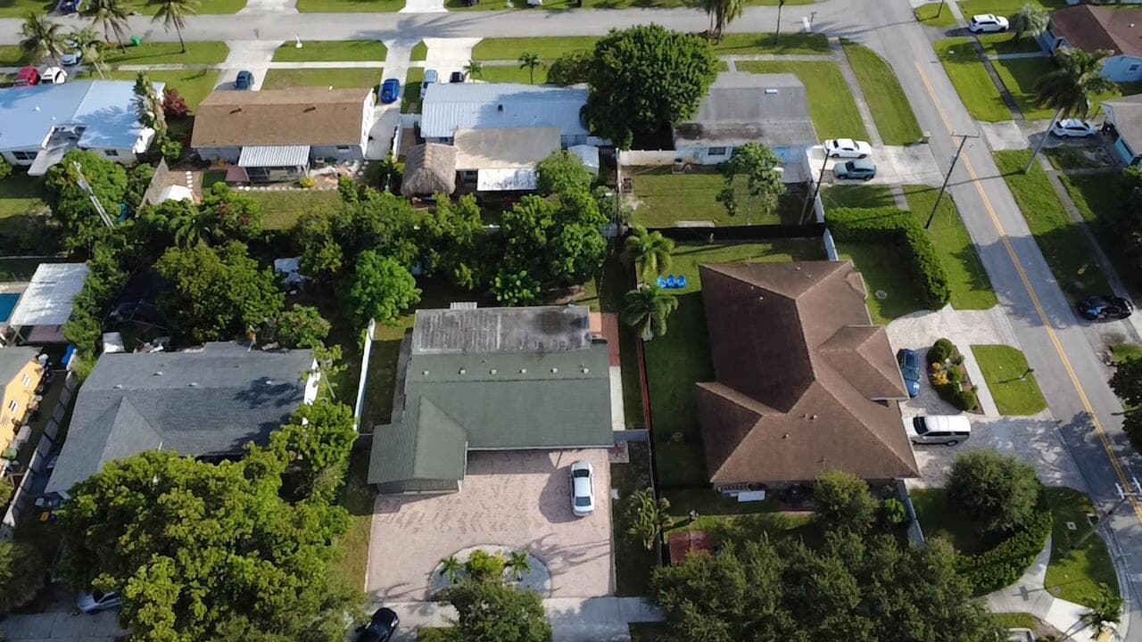 3335 10th Avenue N, Palm Springs, FL 33461 3