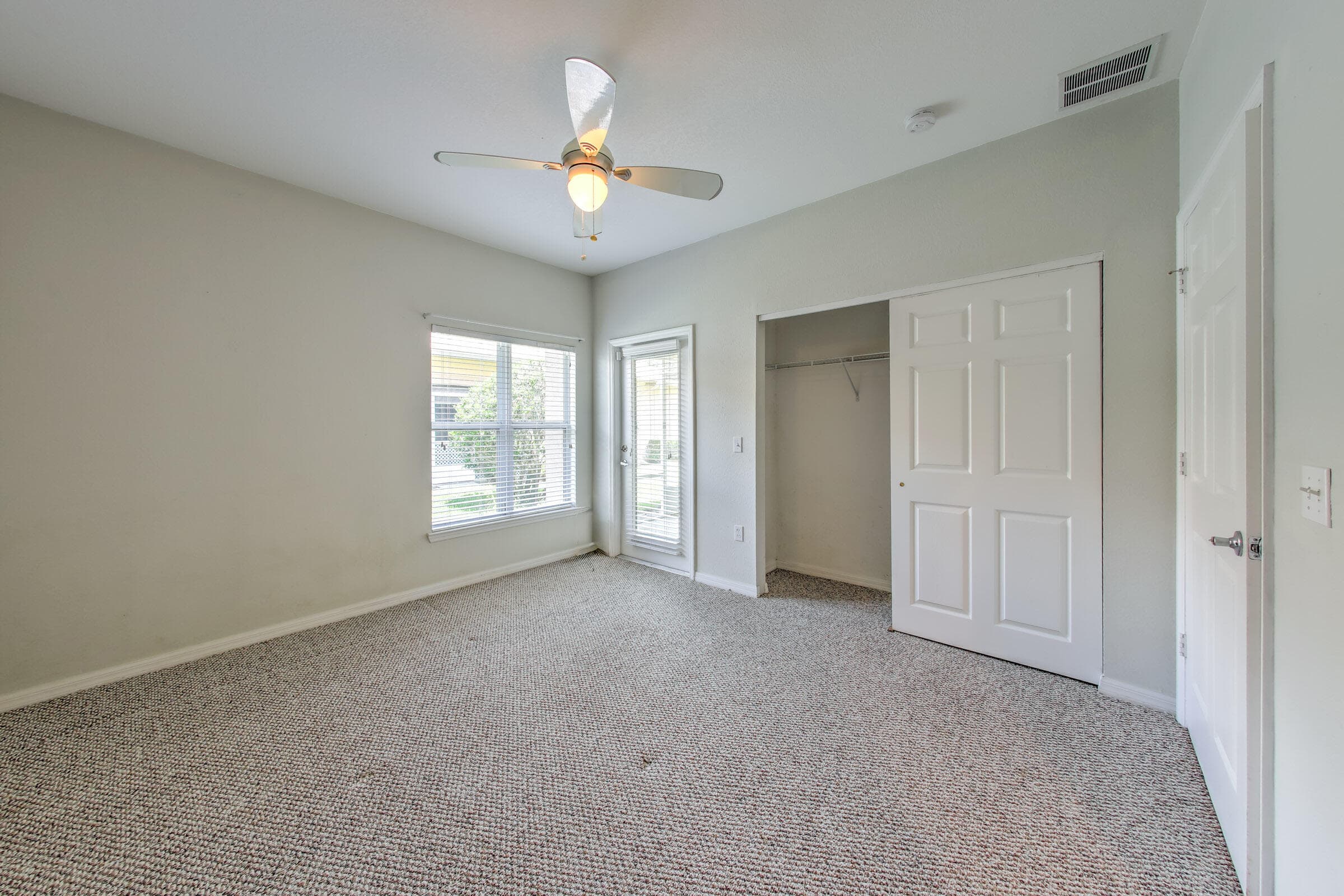 1868 S Dovetail Drive C2, Fort Pierce, FL 34982 27