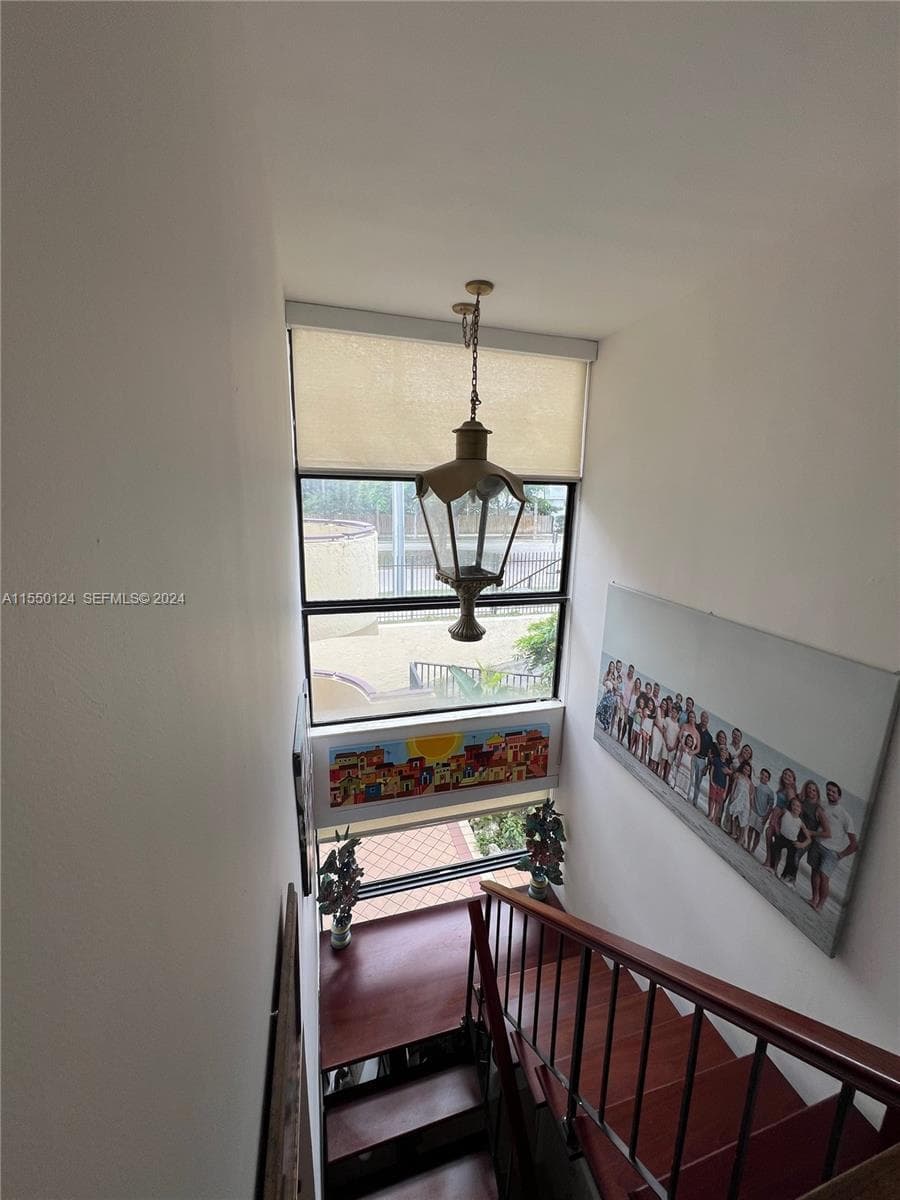 2430 Brickell Avenue, Miami, FL 33129 7