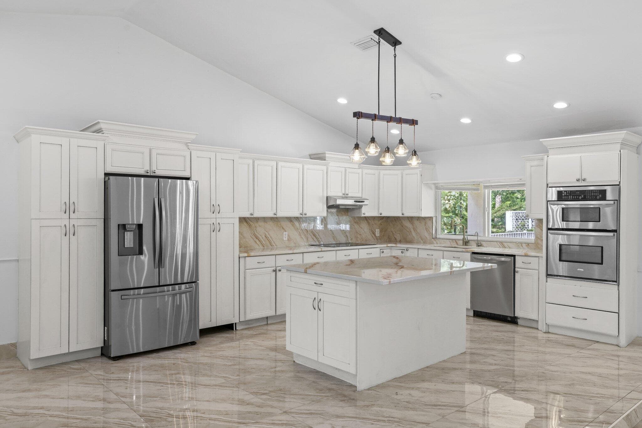 6344 NW 74th Terrace, Parkland, FL 33067 13