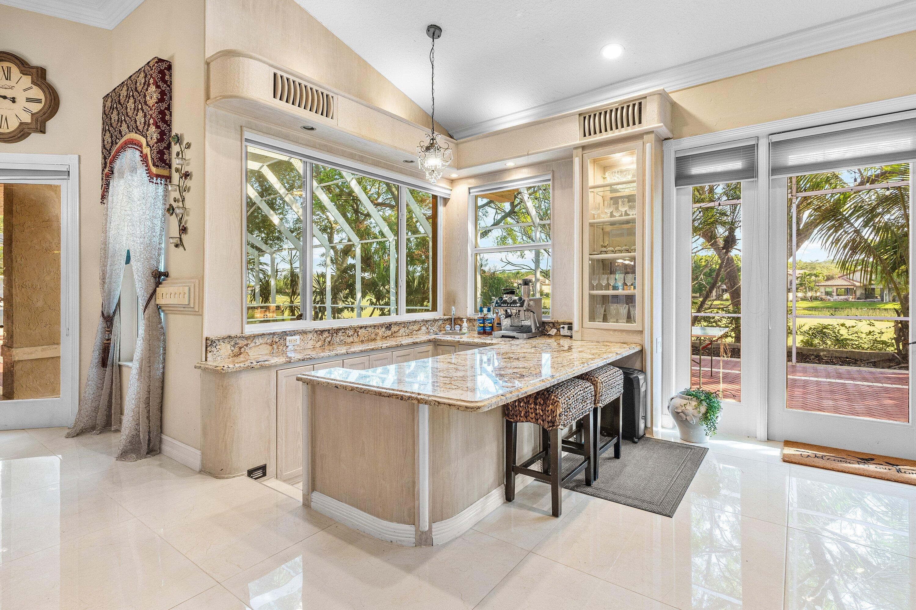 1845 EAGLE TRACE Boulevard, Coral Springs, FL 33071 12