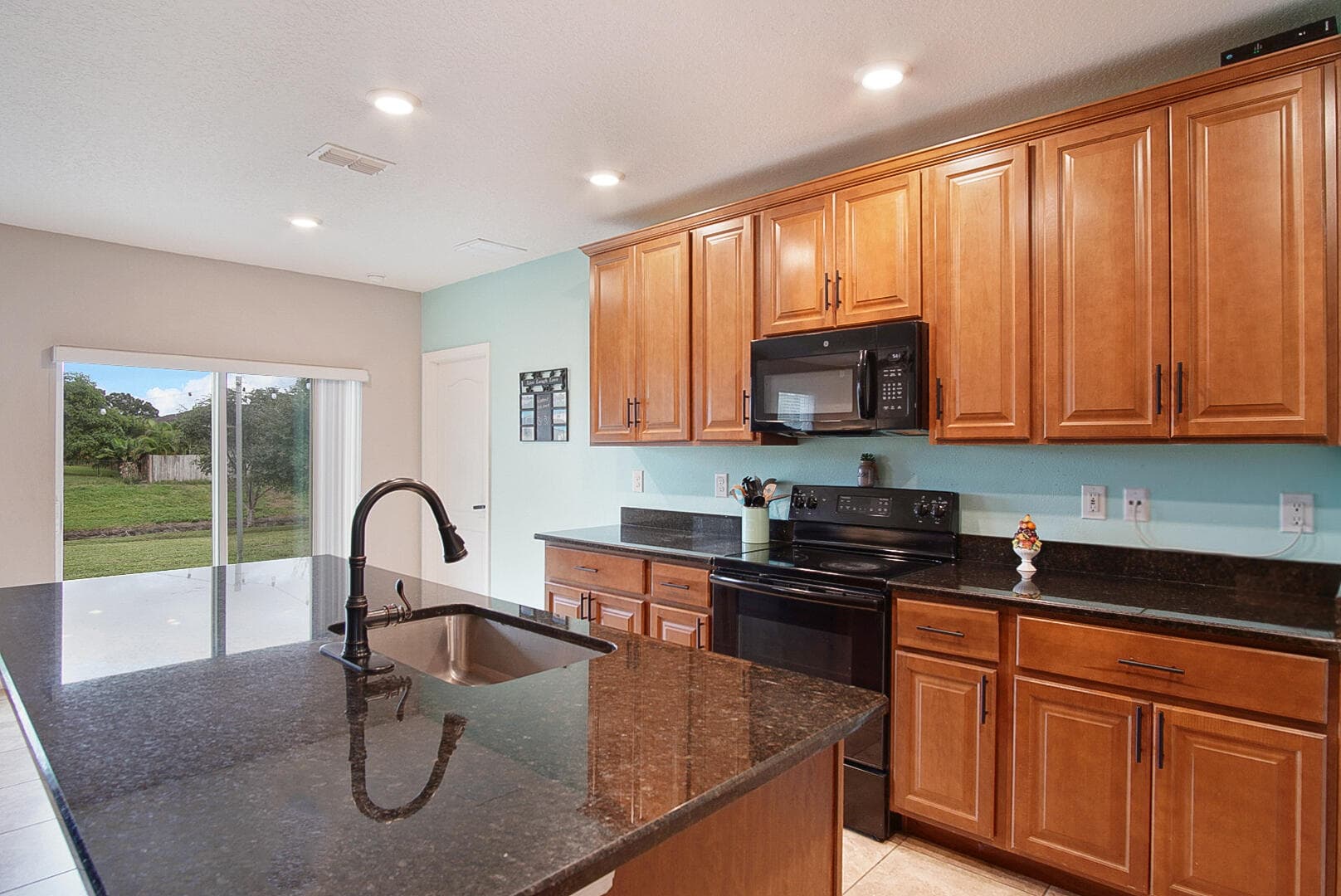 2109 SW CHESTNUT Lane, Port St. Lucie, FL 34953 4