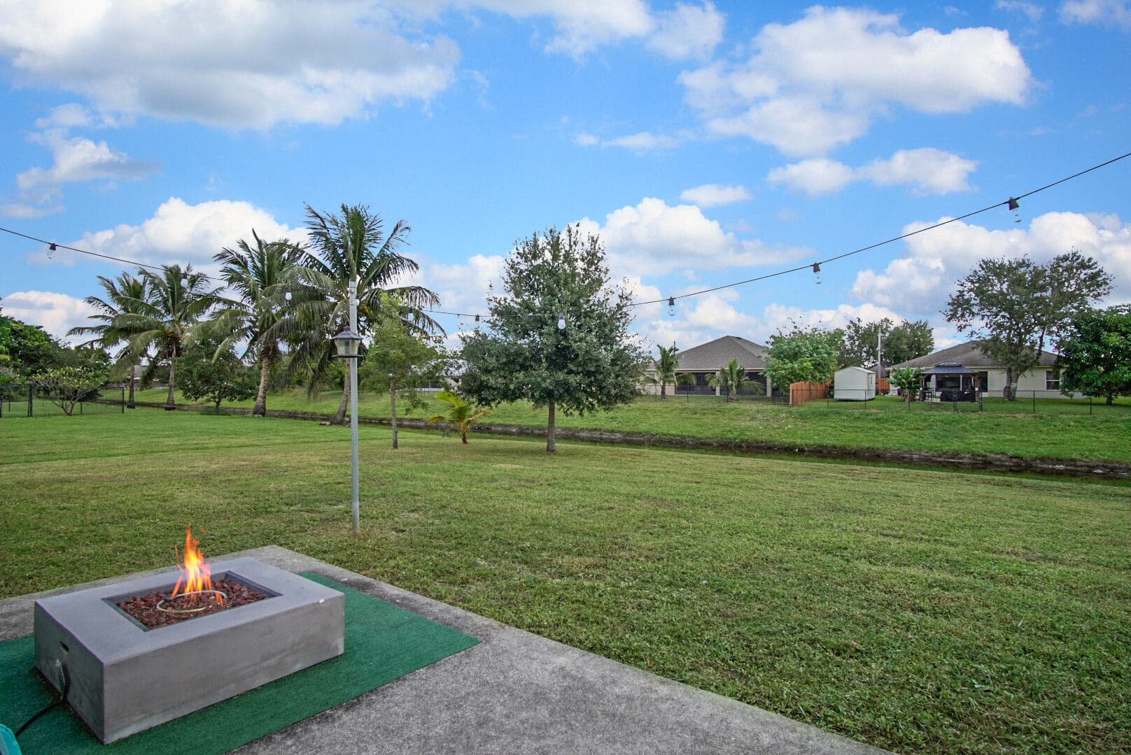 2109 SW CHESTNUT Lane, Port St. Lucie, FL 34953 18