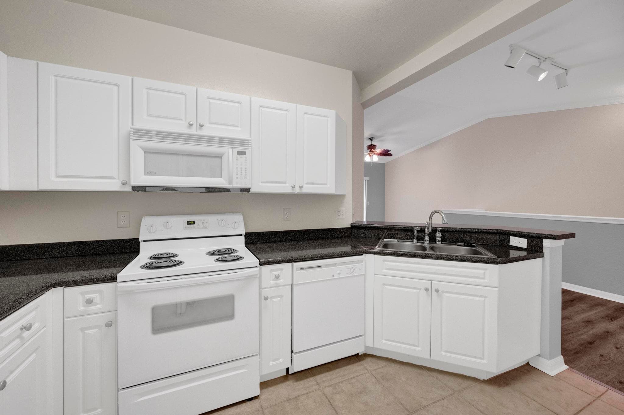 343 SE Rogers Court, Stuart, FL 34994 8