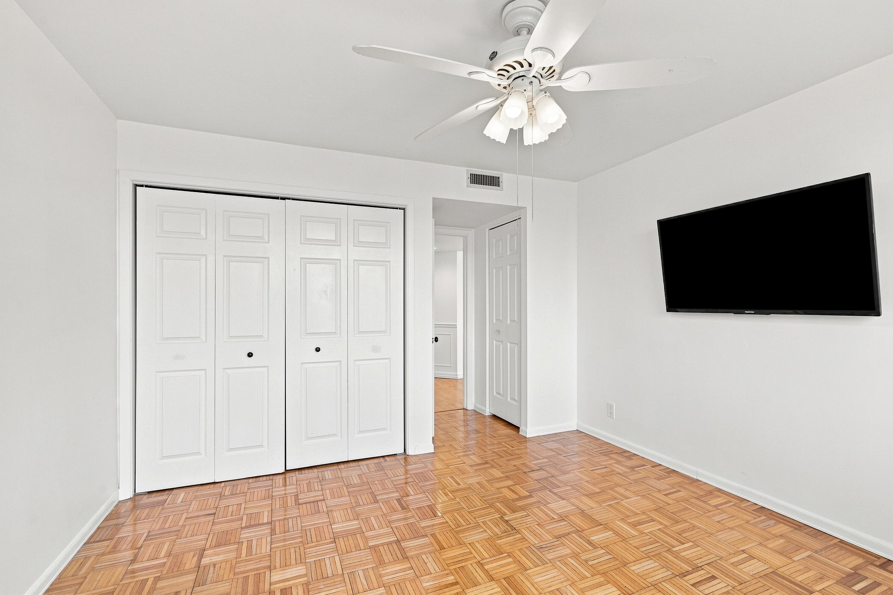 1500 Presidential Way 704, West Palm Beach, FL 33401 17