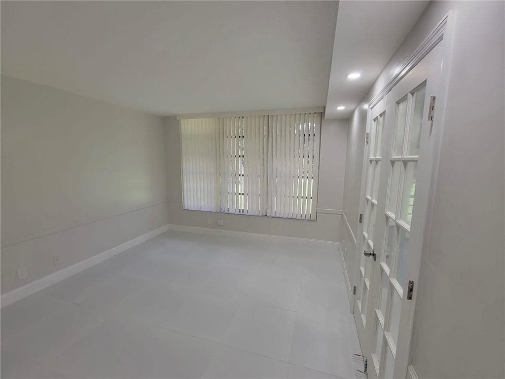 800 E CYPRESS Lane 202, Pompano Beach, FL 33069 68