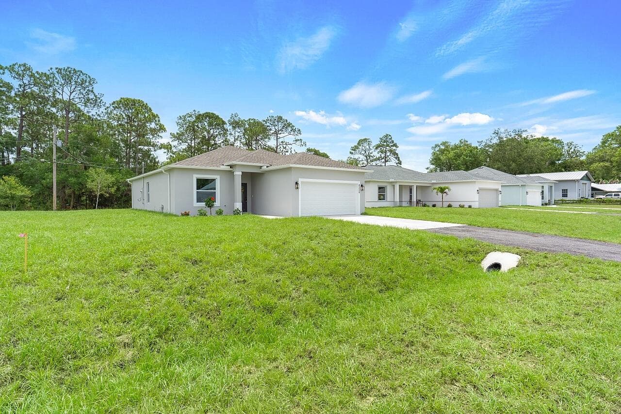 8226 104TH Court, Vero Beach, FL 32967 6