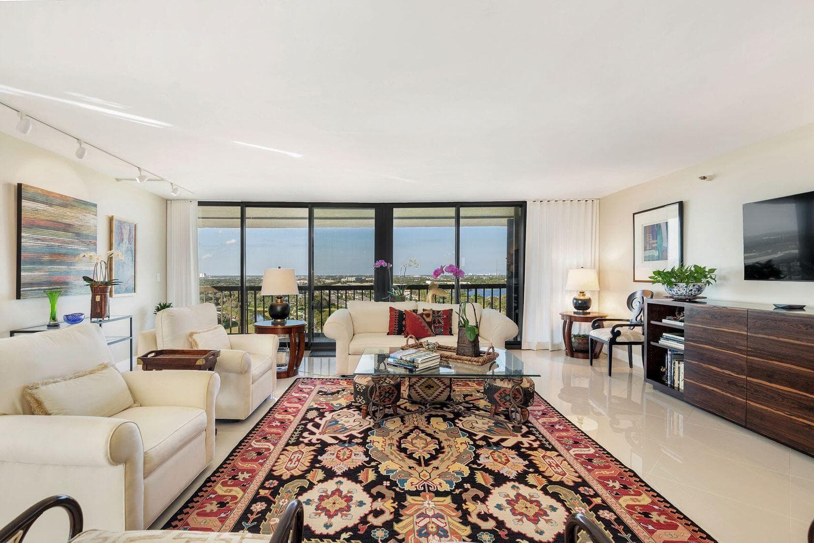 2480 PRESIDENTIAL Way 1901, West Palm Beach, FL 33401 5