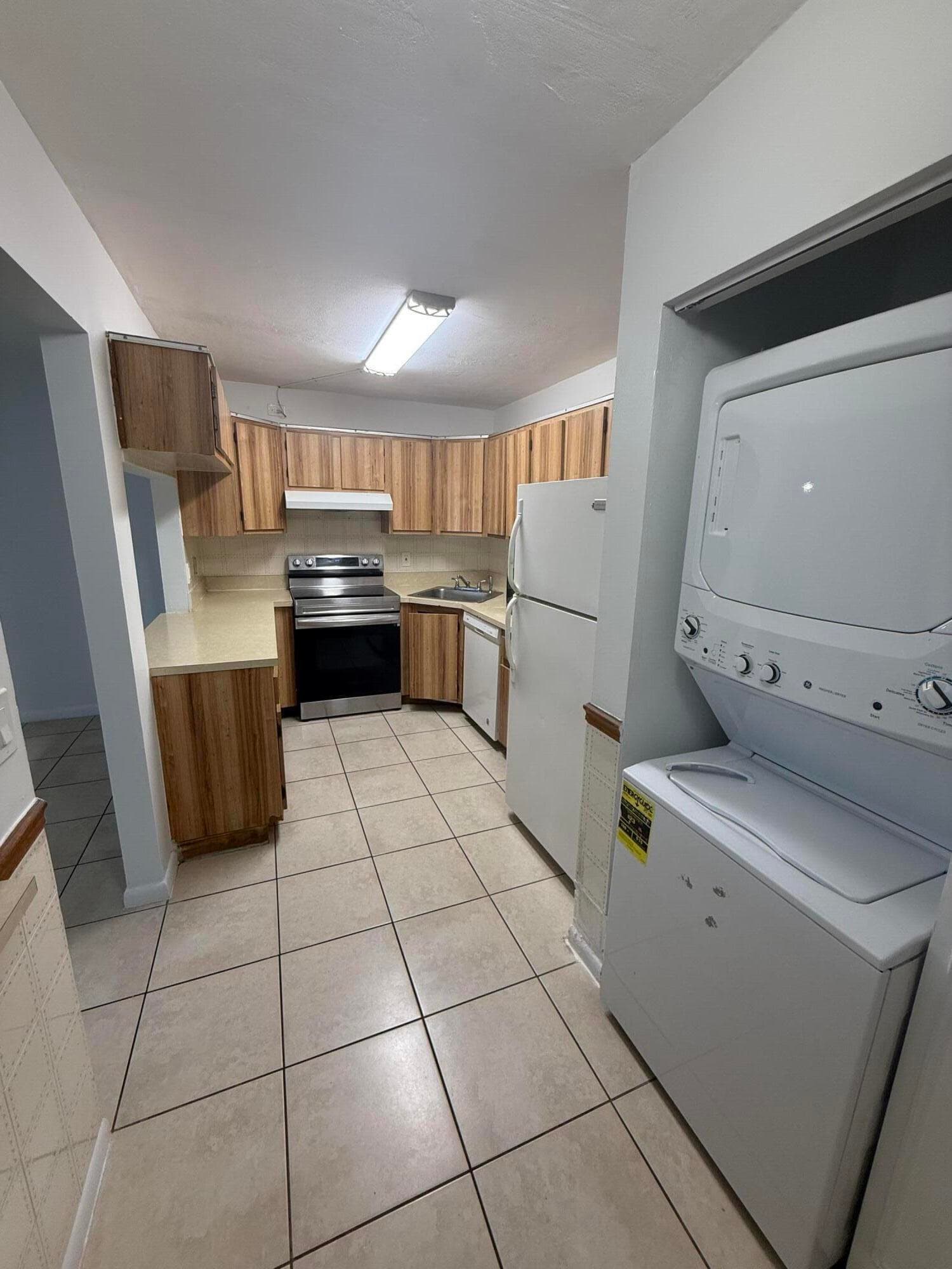 711 Sunny Pine Way B1, Greenacres, FL 33415 7