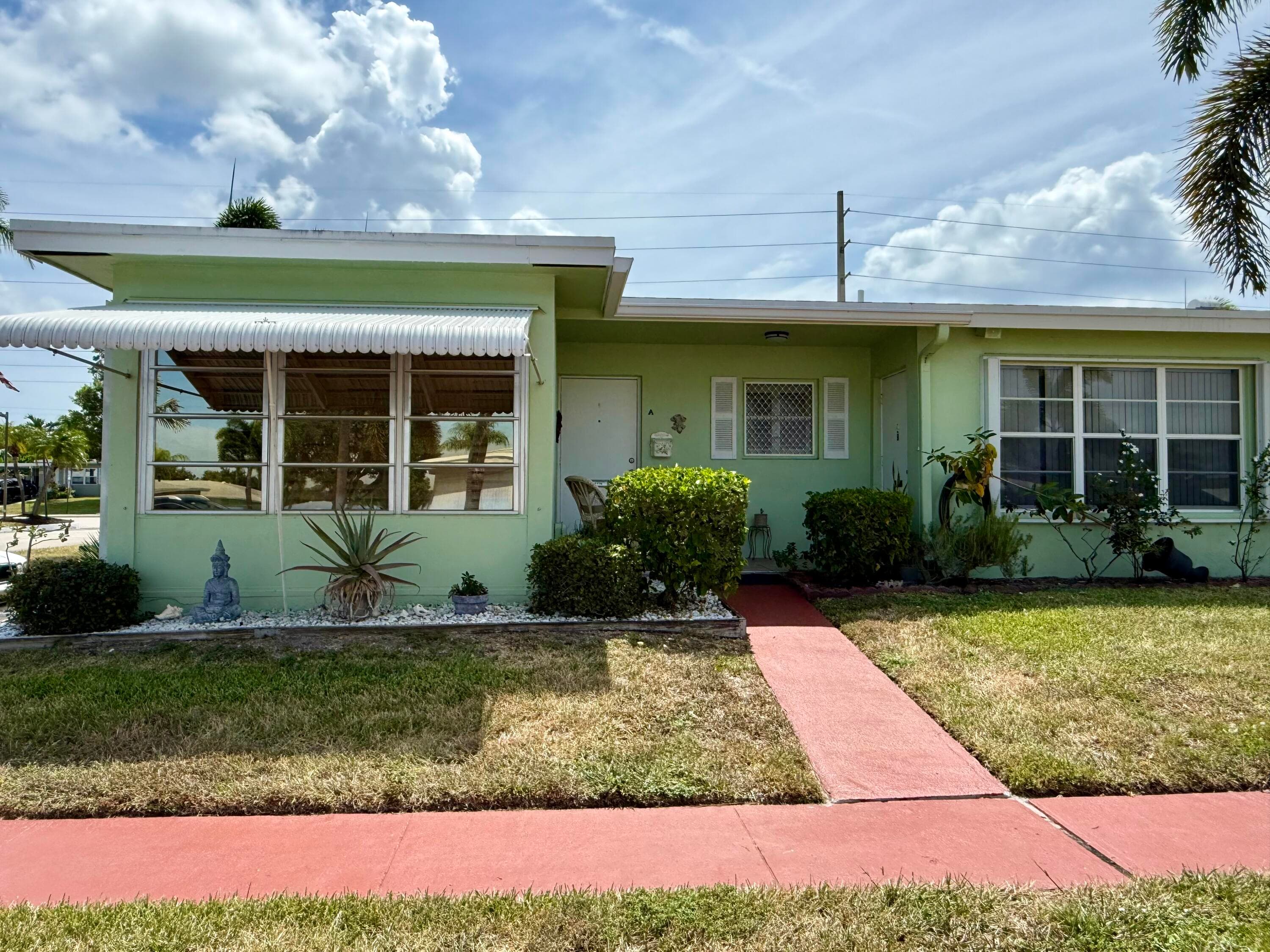 100 Pine Point Drive A, Boynton Beach, FL 33435