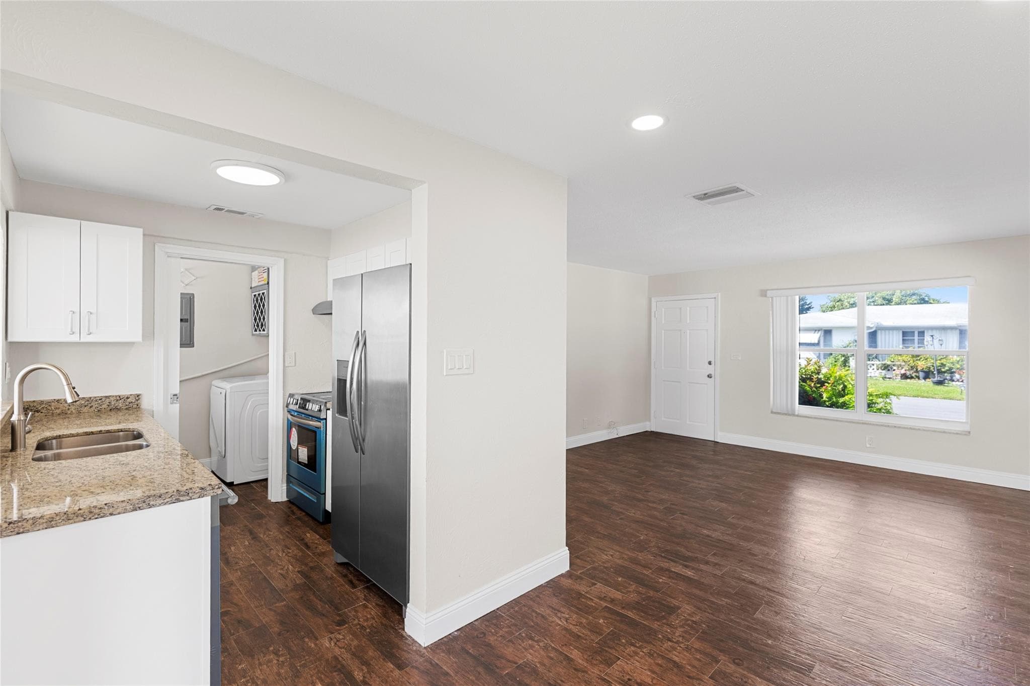 5710 NW 68th Terrace, Tamarac, FL 33321 8