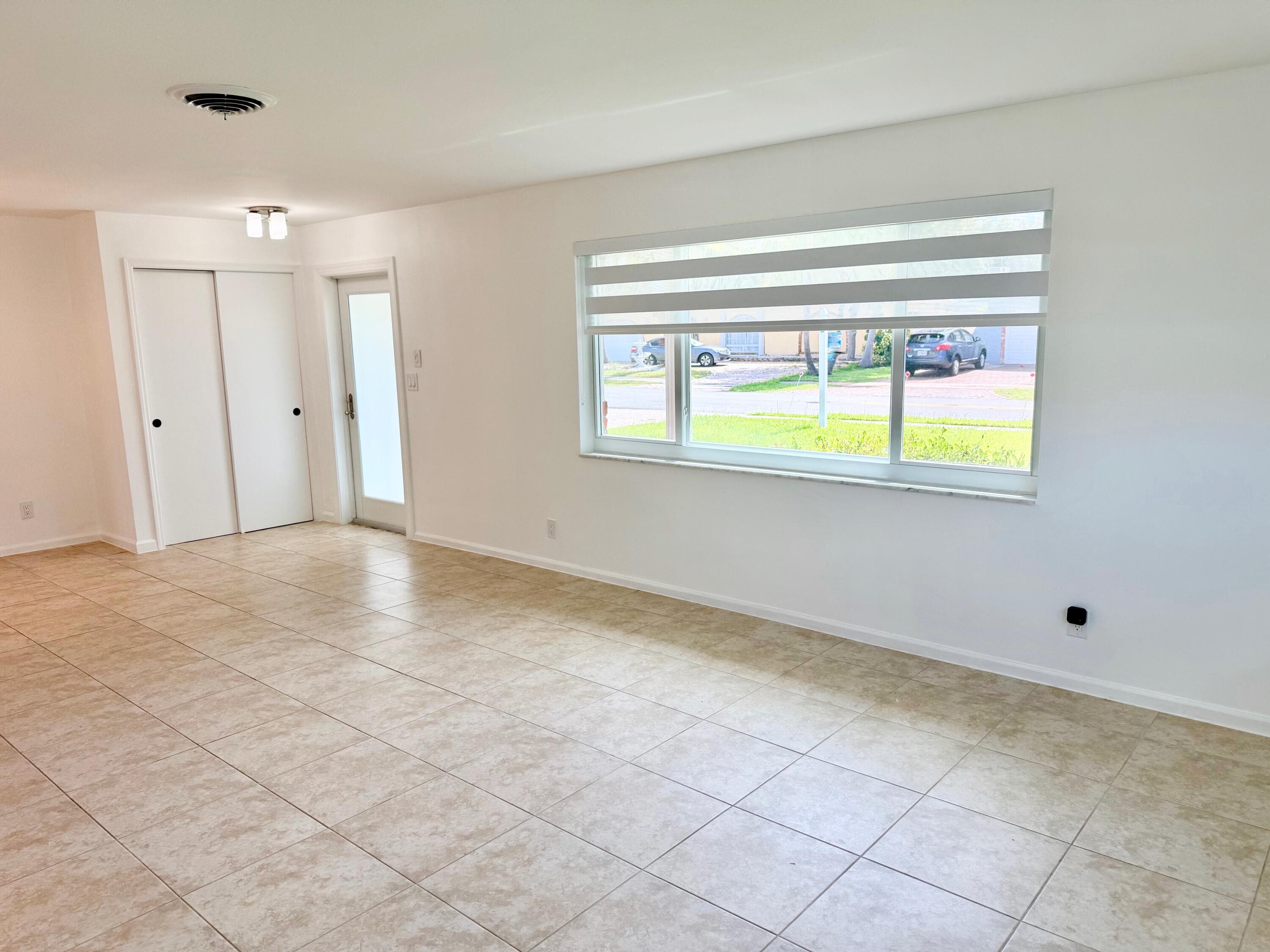 617 SE 8th Avenue, Deerfield Beach, FL 33441 5