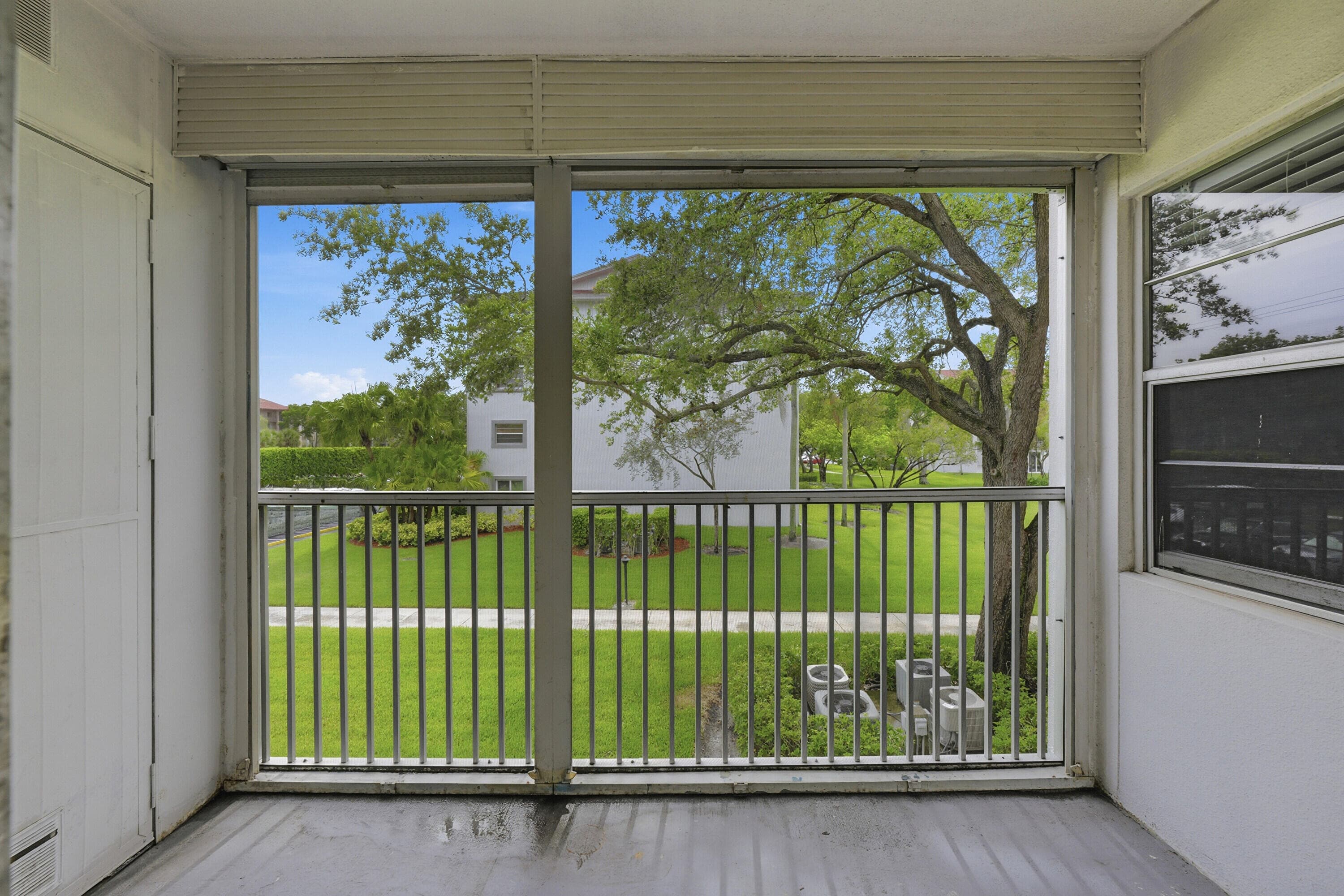 1400 SW 124th Terrace 202Q, Pembroke Pines, FL 33027 21