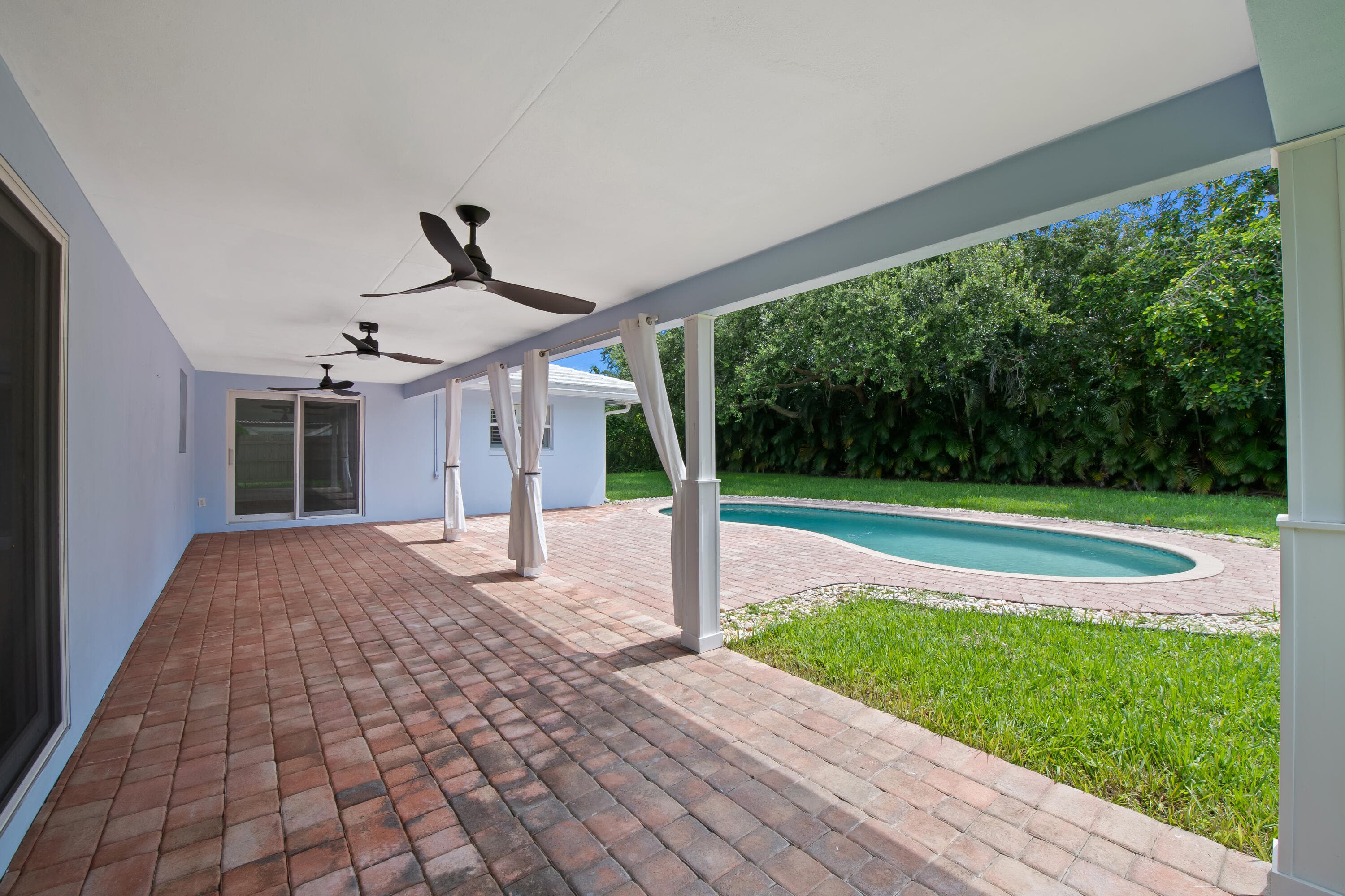 3244 NW 25th Way, Boca Raton, FL 33434 24