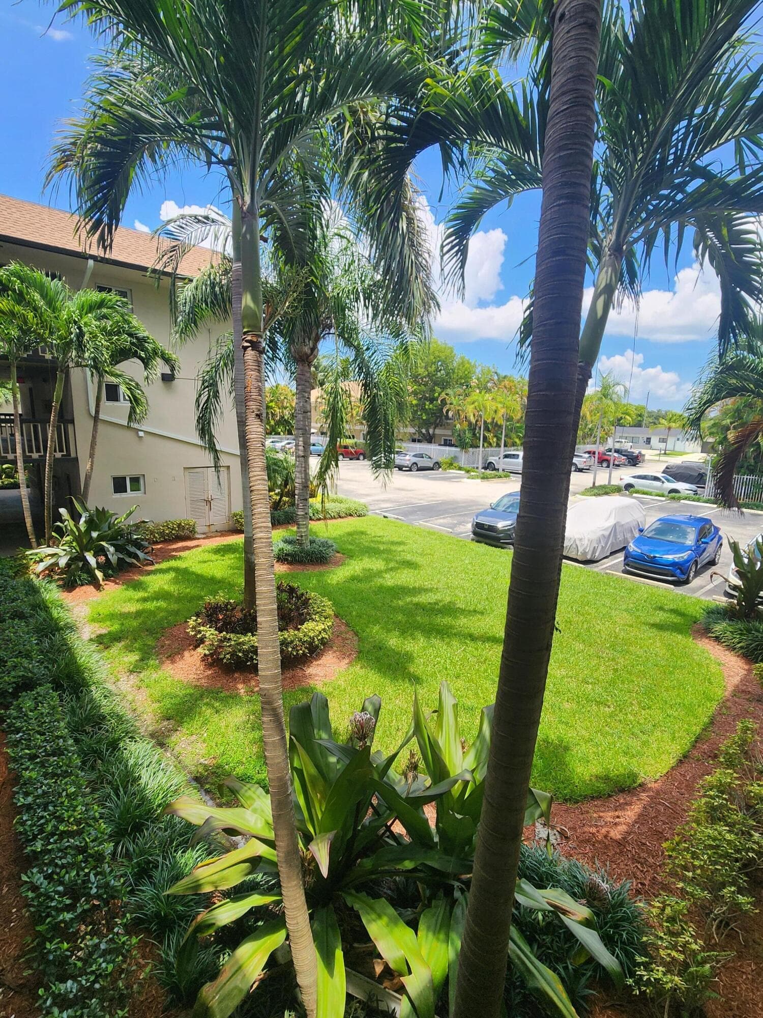 4900 WASHINGTON Street 307, Hollywood, FL 33021 4