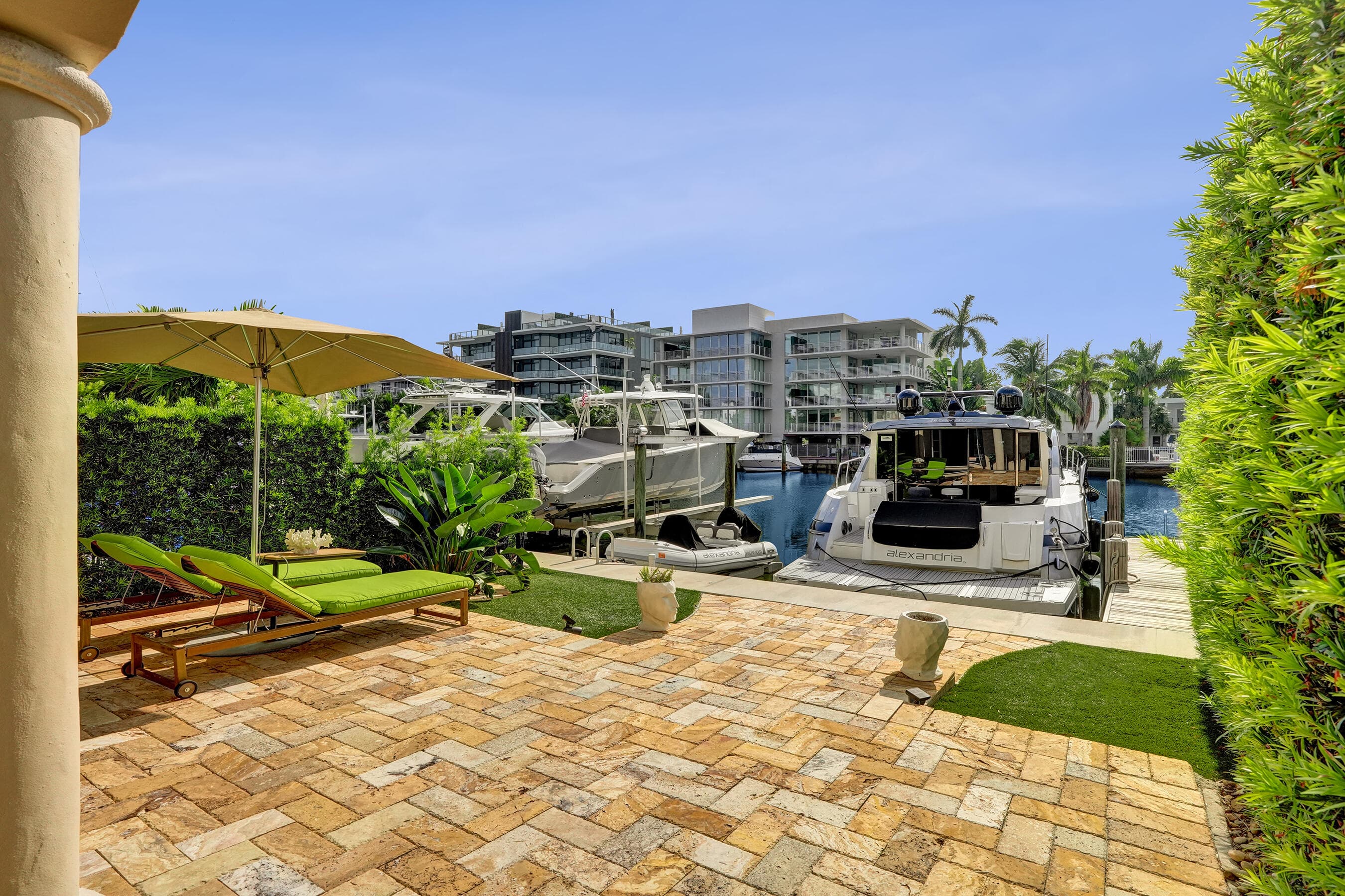 210 HENDRICKS Isle, Fort Lauderdale, FL 33301 50