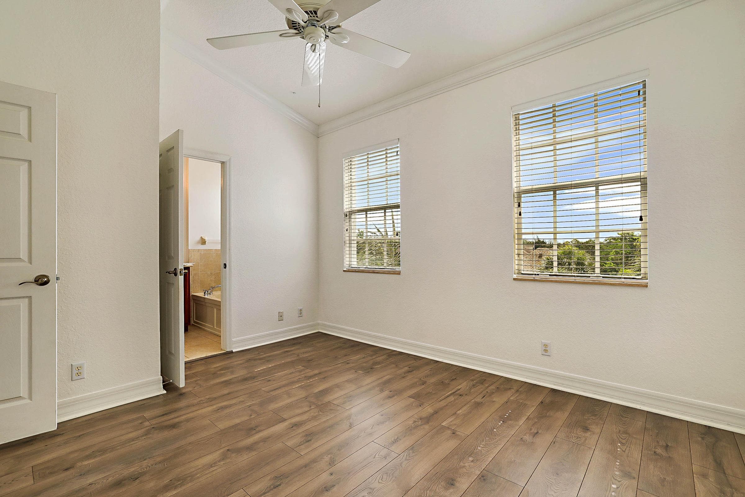 241 E THATCH PALM Circle E, Jupiter, FL 33458 15
