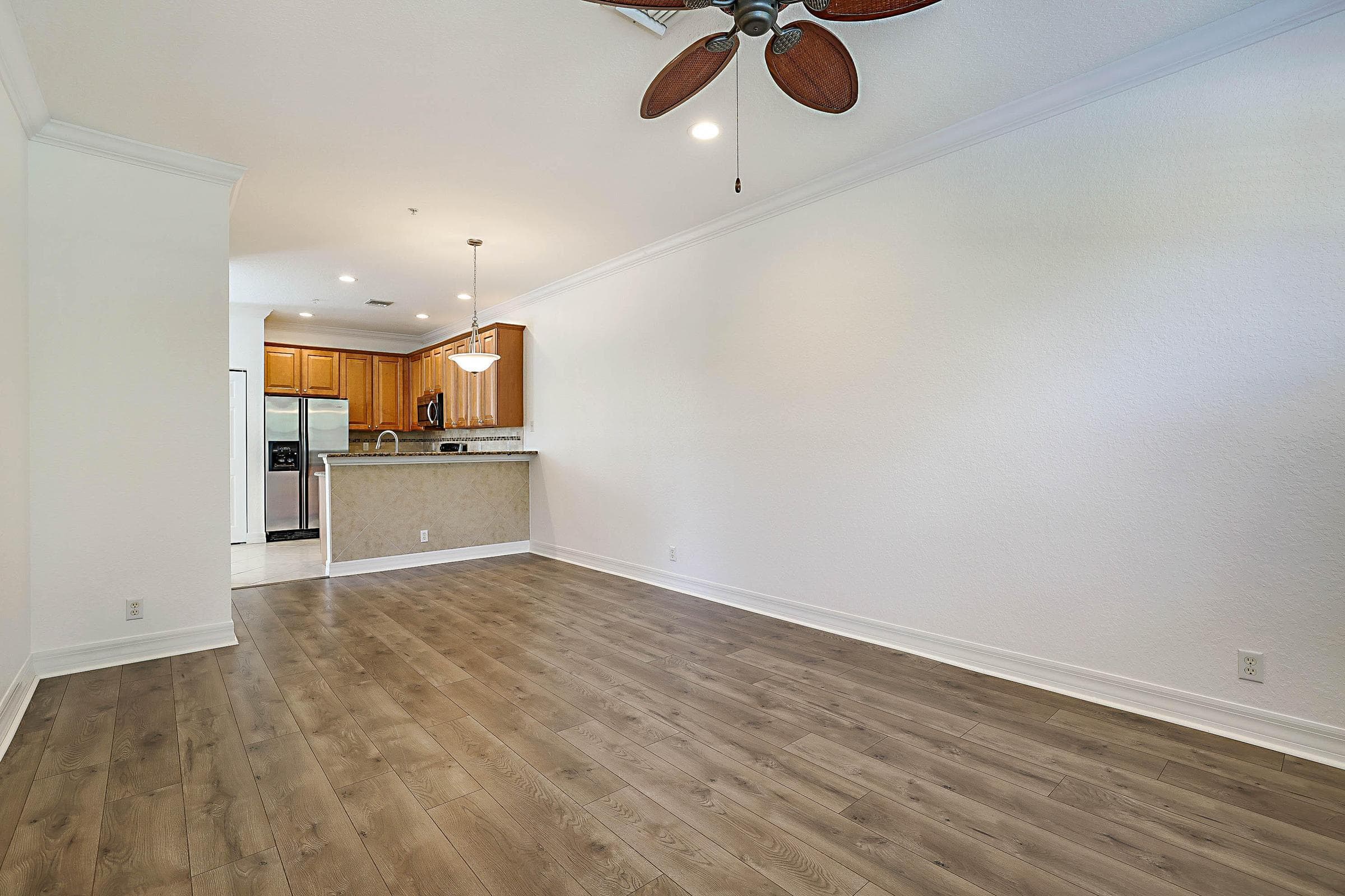 241 E THATCH PALM Circle E, Jupiter, FL 33458 11