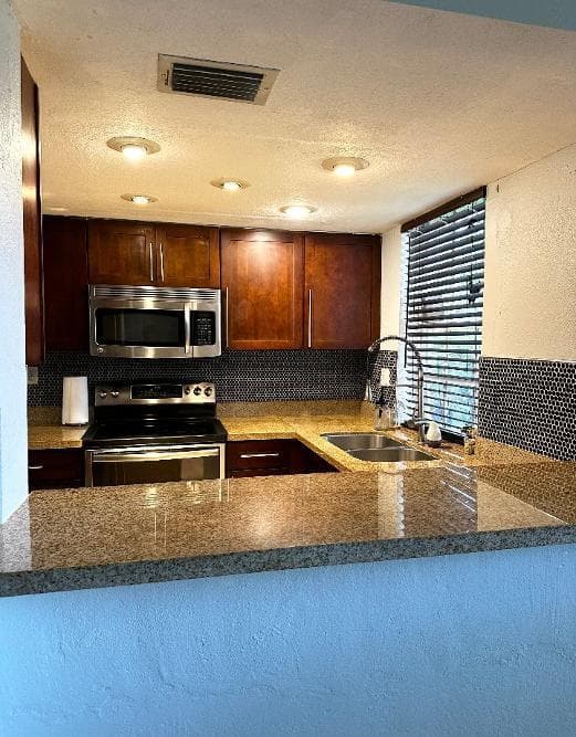 2842 NW 34TH Terrace, Lauderdale Lakes, FL 33311 9