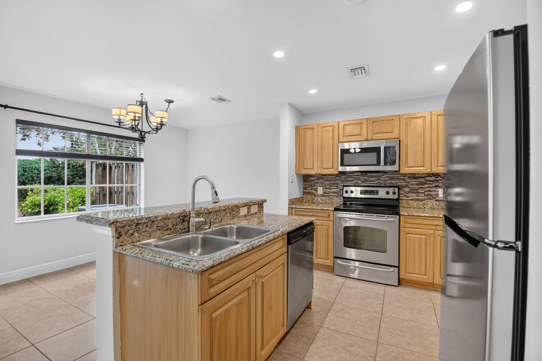 6691 Old Farm Trail, Boynton Beach, FL 33437 8