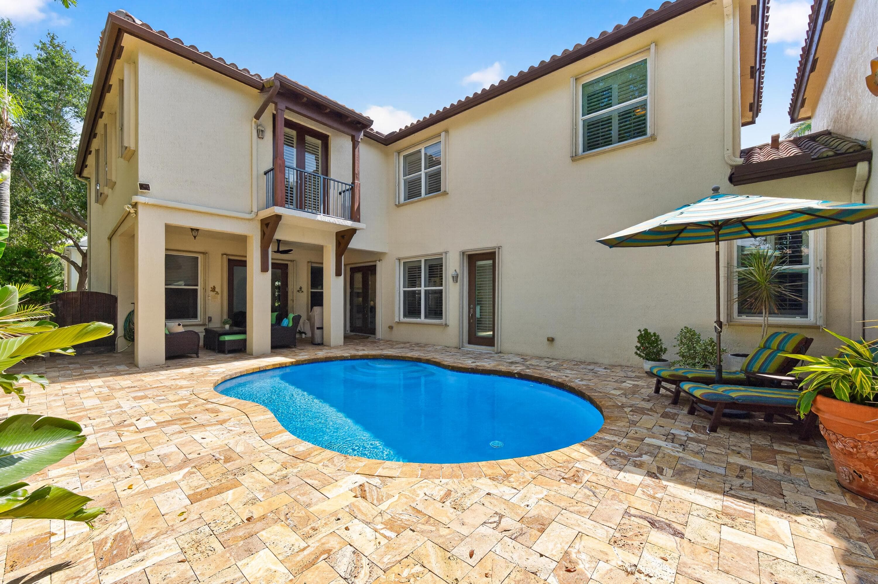116 Santiago Drive, Jupiter, FL 33458 35