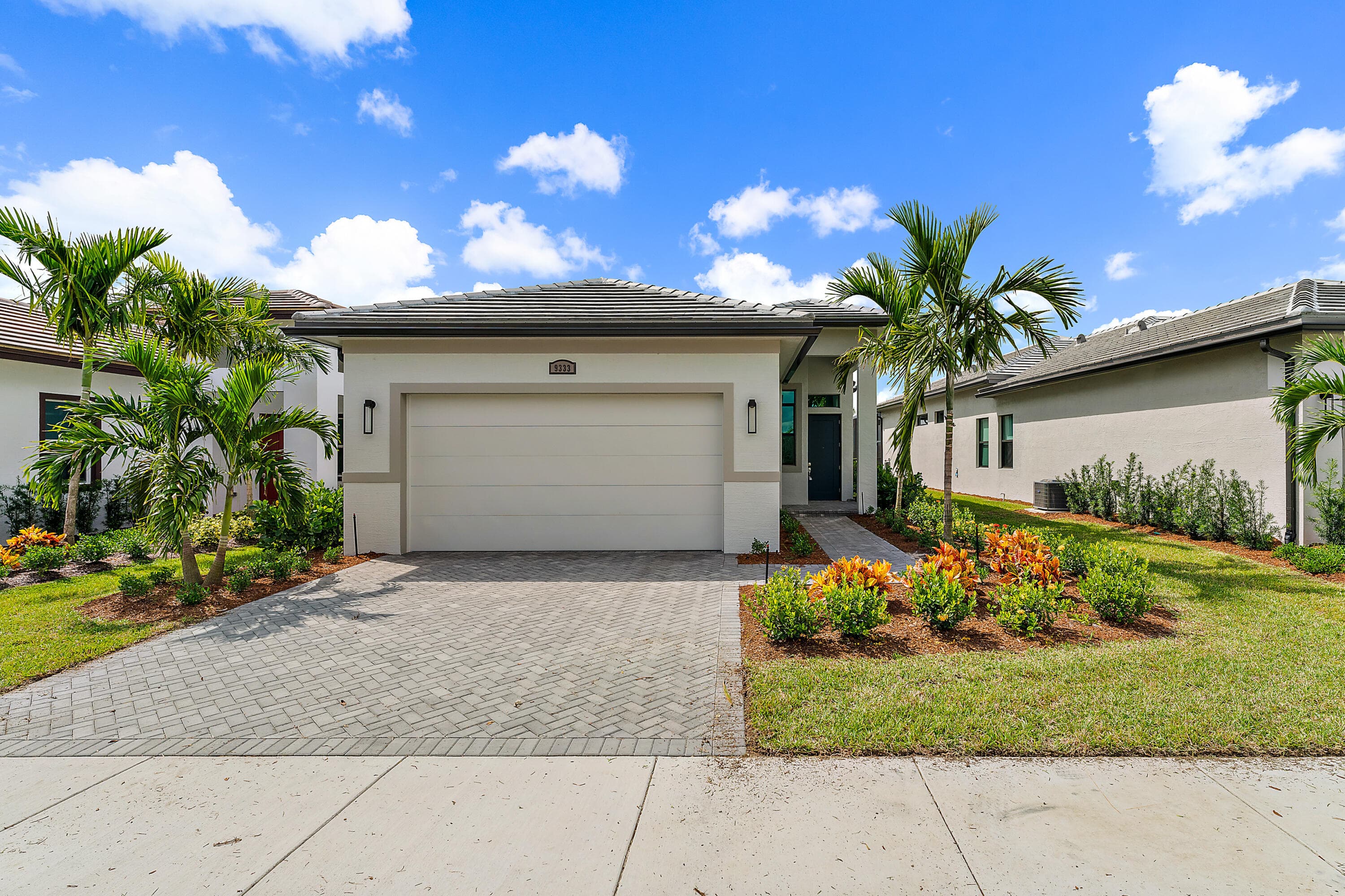 9333 SW Pepoli Way, Port St. Lucie, FL 34987 3