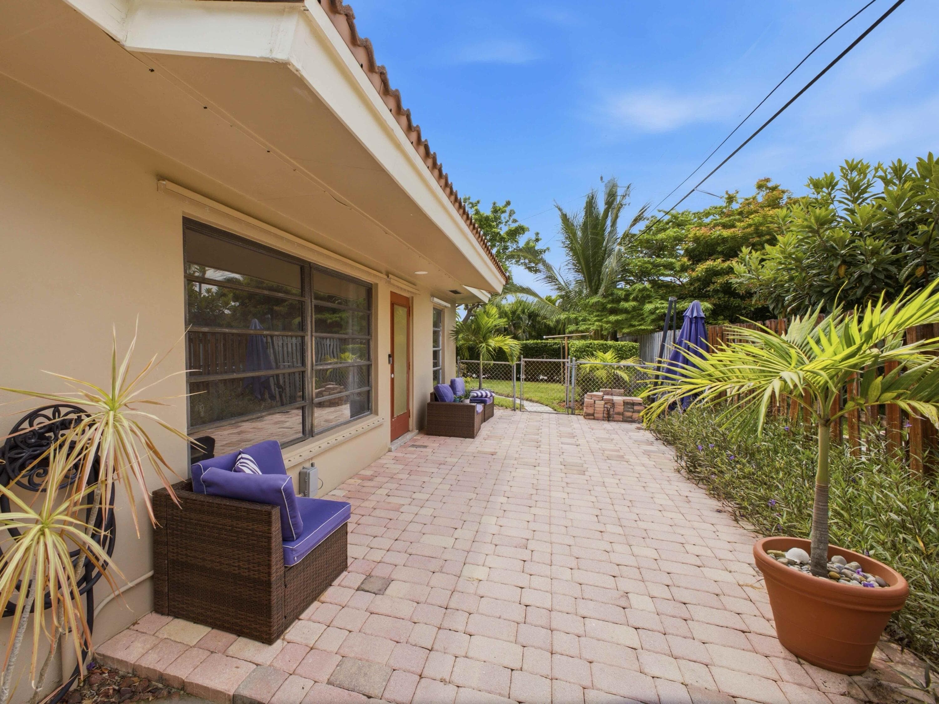 815 South Road, Boynton Beach, FL 33435 39