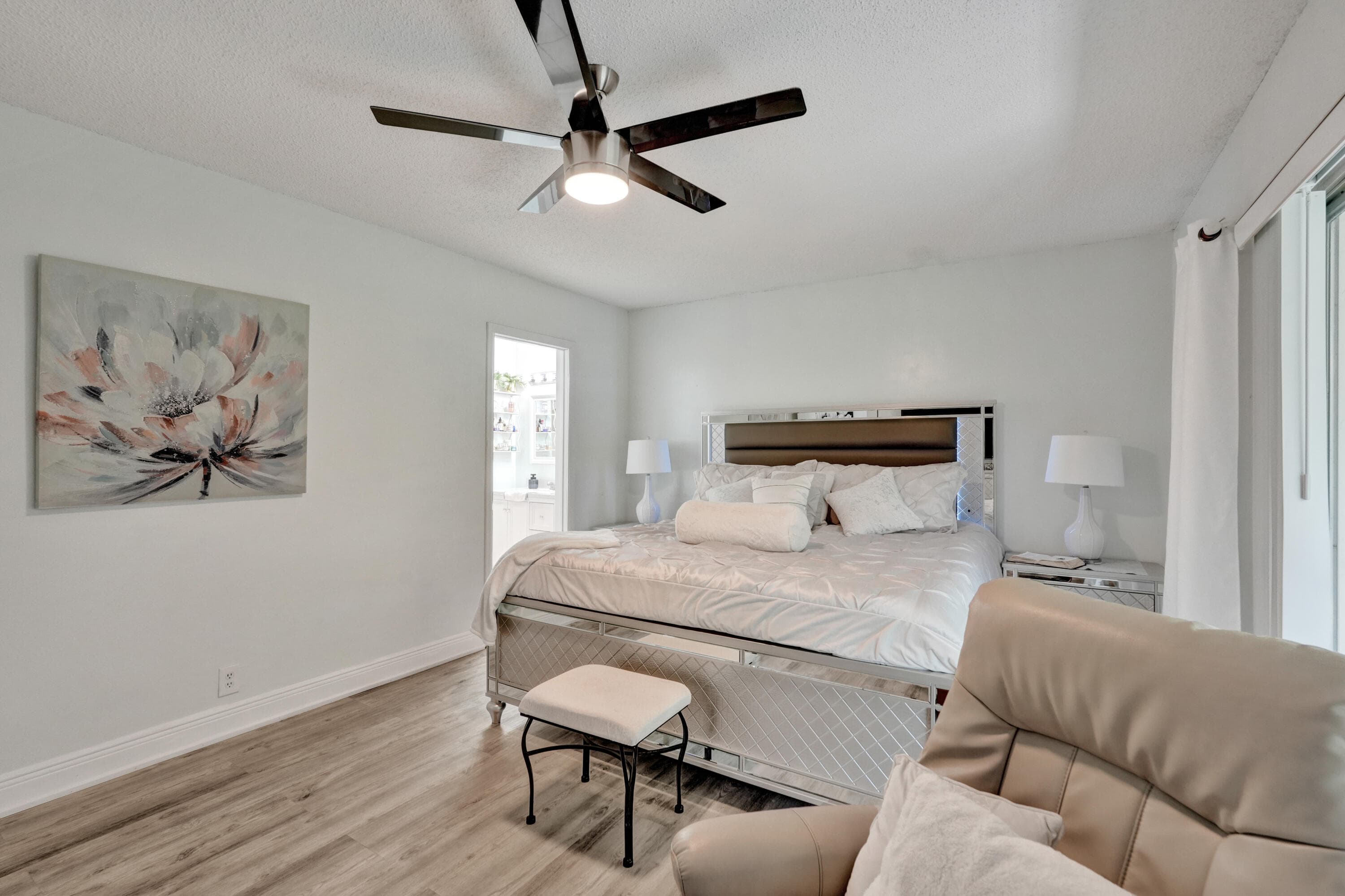 130 LAKE MERYL Drive 227, West Palm Beach, FL 33411 23