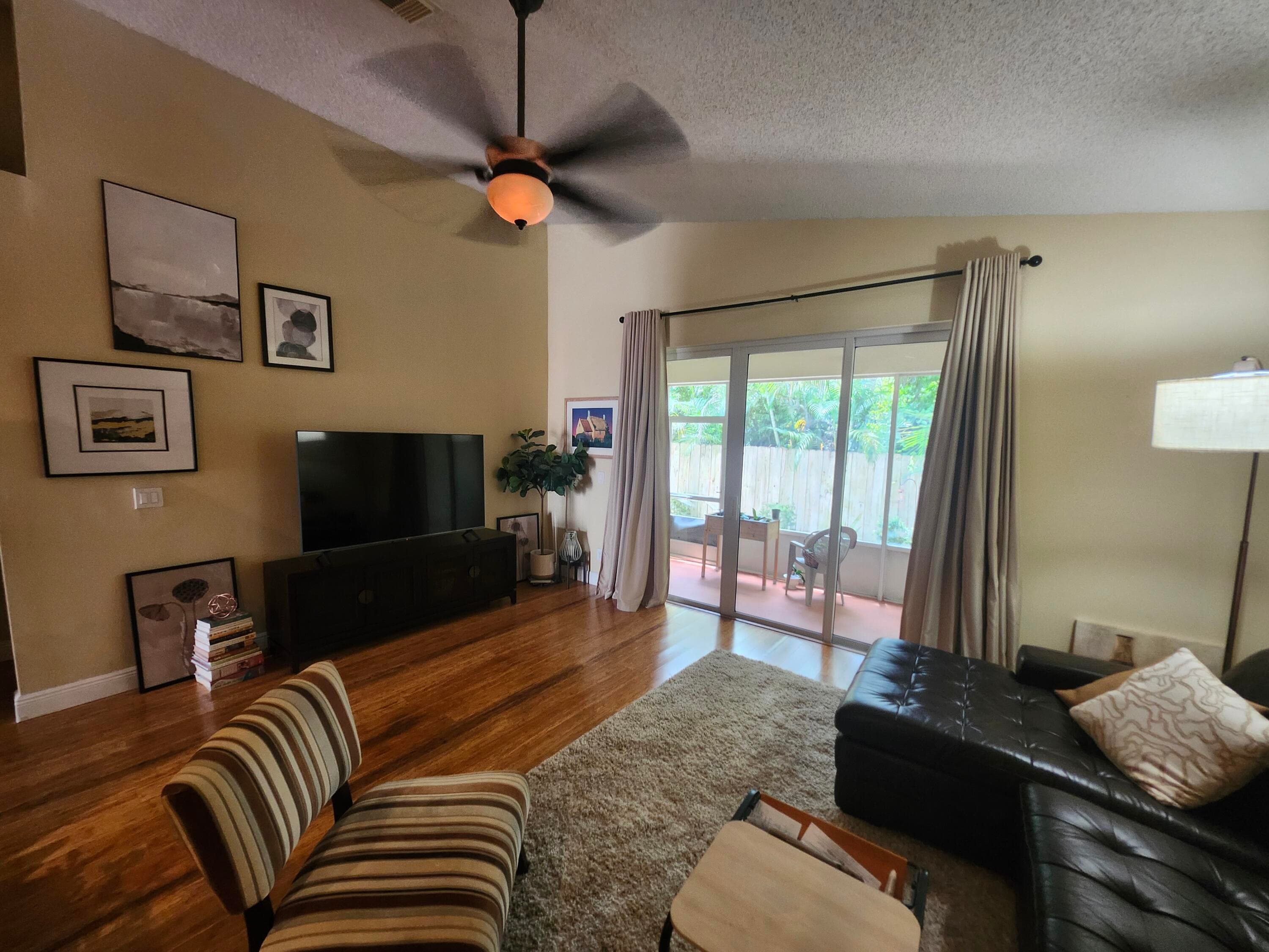 10246 SW 16th Court, Pembroke Pines, FL 33025 17