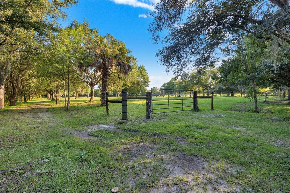 8505 IMMOKOLEE Road, Fort Pierce, FL 34951 72