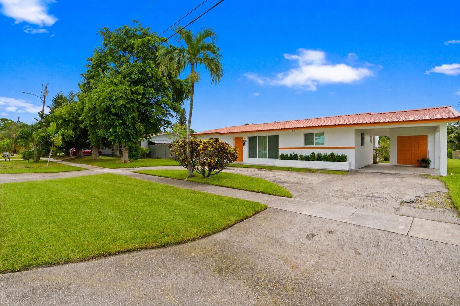 2780 NW 26TH Avenue, Oakland Park, FL 33311 24