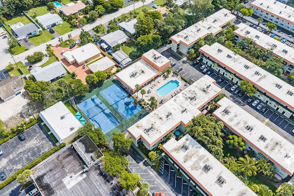 809 W Oakland Park Boulevard K2, Oakland Park, FL 33311 27