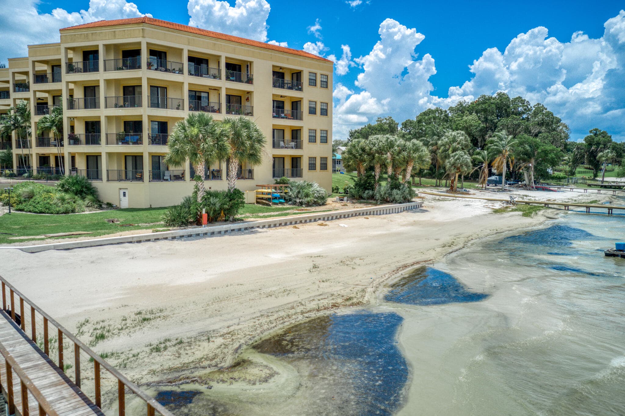 2351 Lakeview Drive 209, Sebring, FL 33870 14