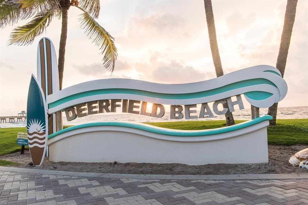 2754 Deer Creek Kelly Brooke Lane, Deerfield Beach, FL 33442 40