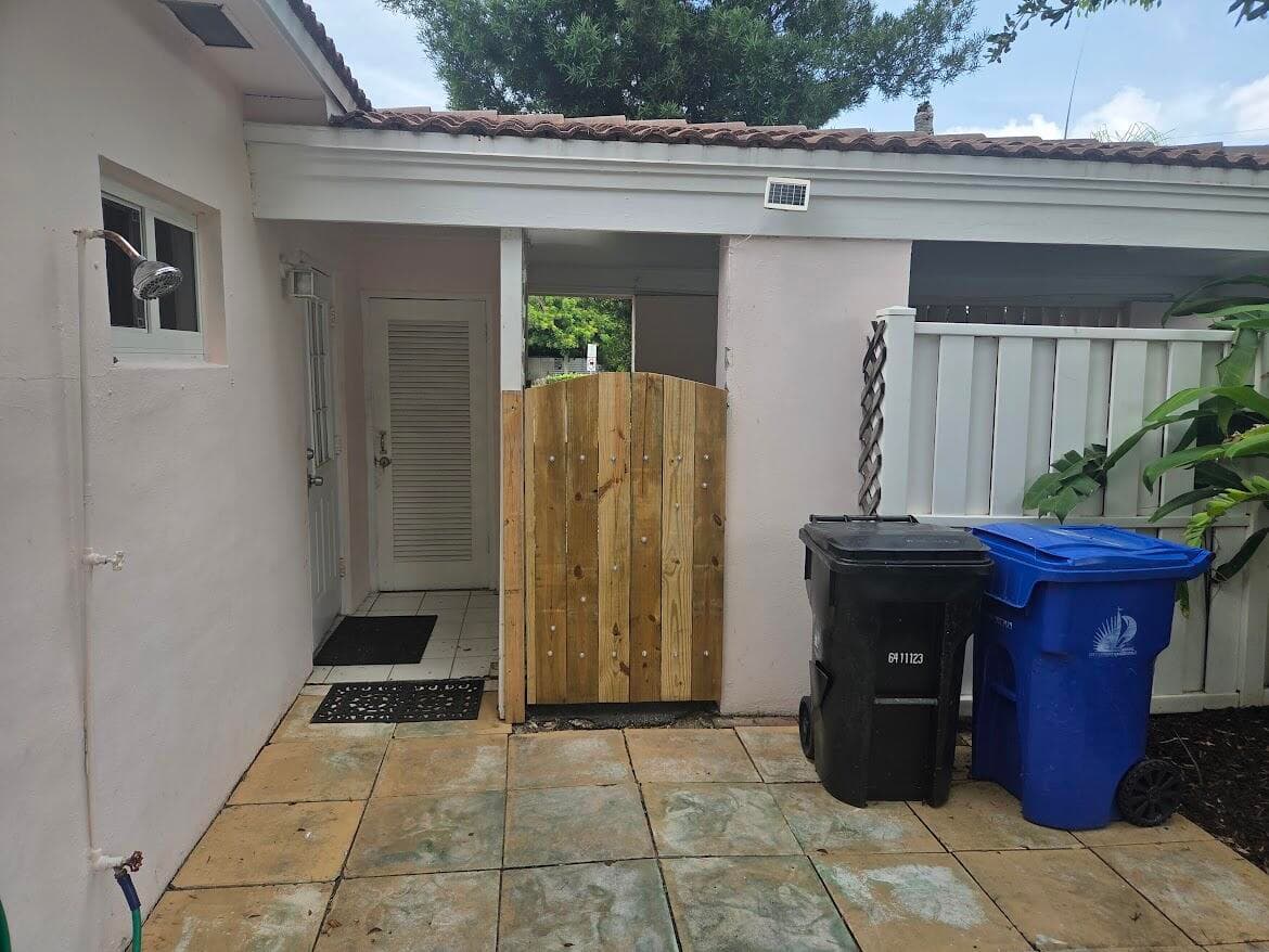 1152 Bayview Drive 1152, Fort Lauderdale, FL 33304 10