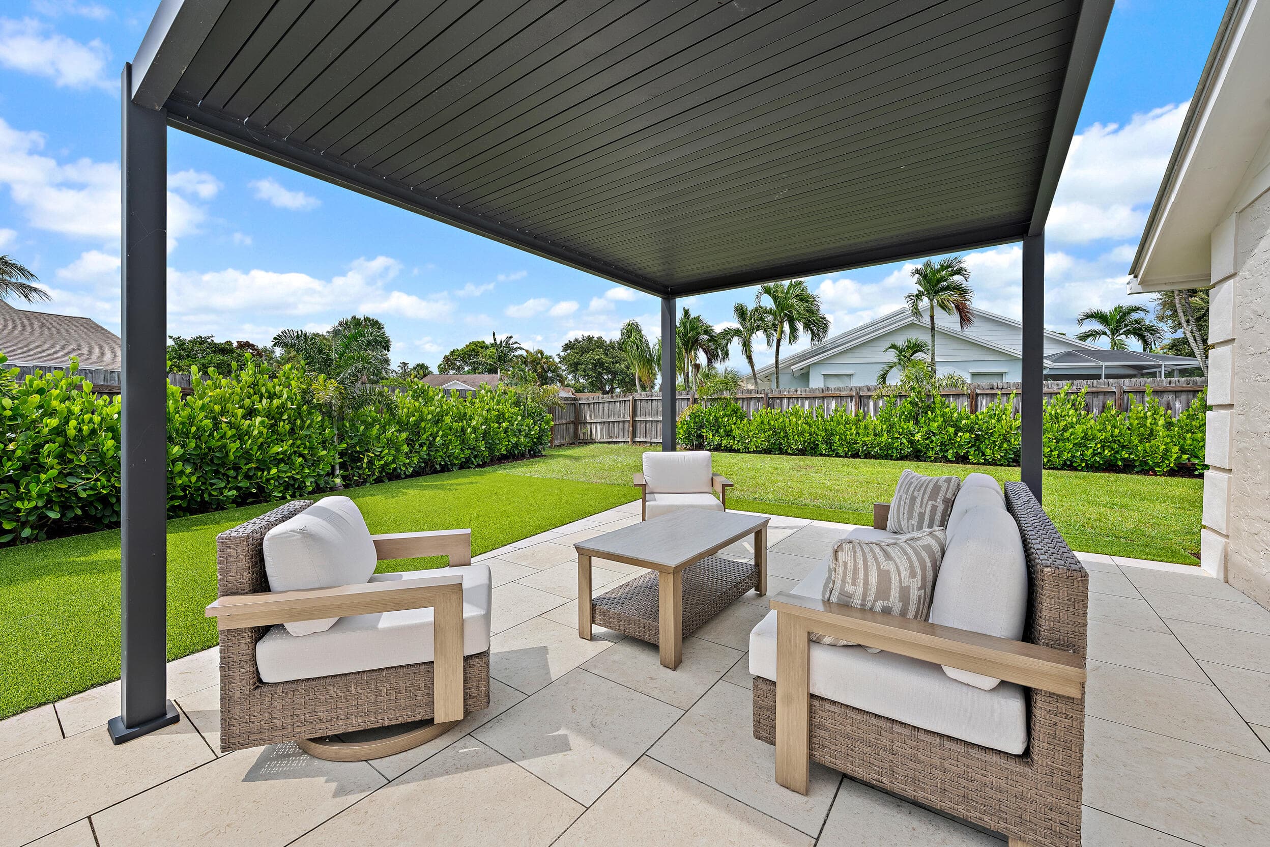 218 Wandering Trail, Jupiter, FL 33458 2