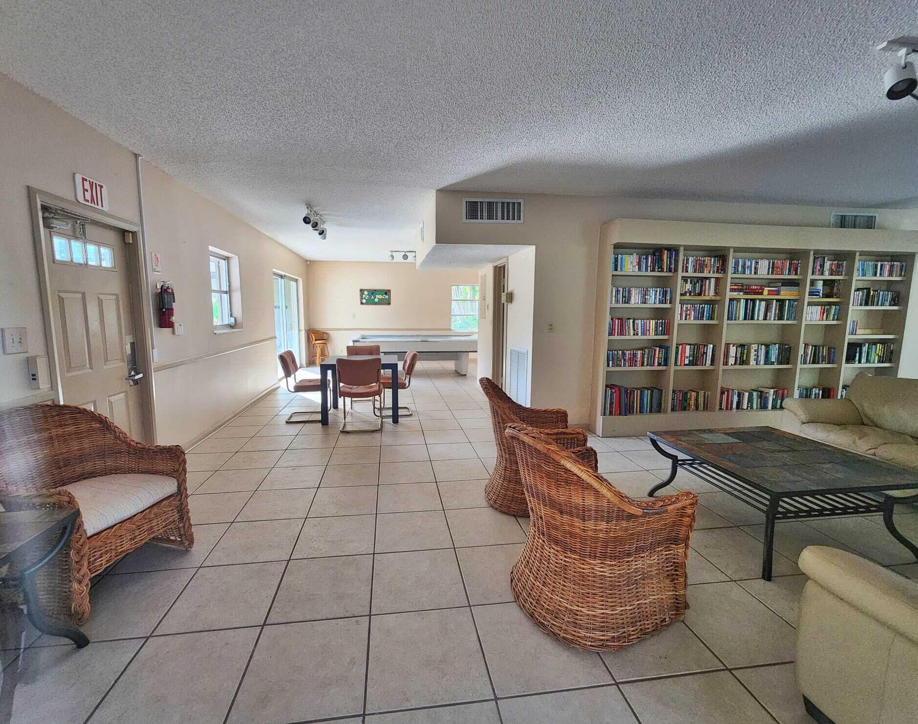 7705 FOREST GREEN Lane, Boynton Beach, FL 33436 58
