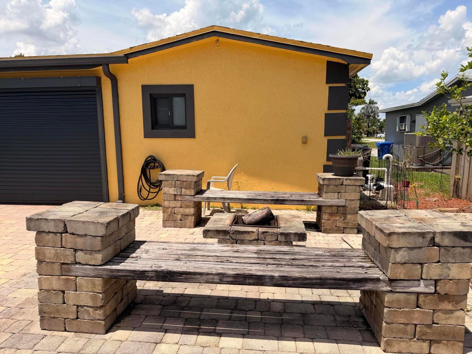 7970 NW 1ST Court, Margate, FL 33063 17