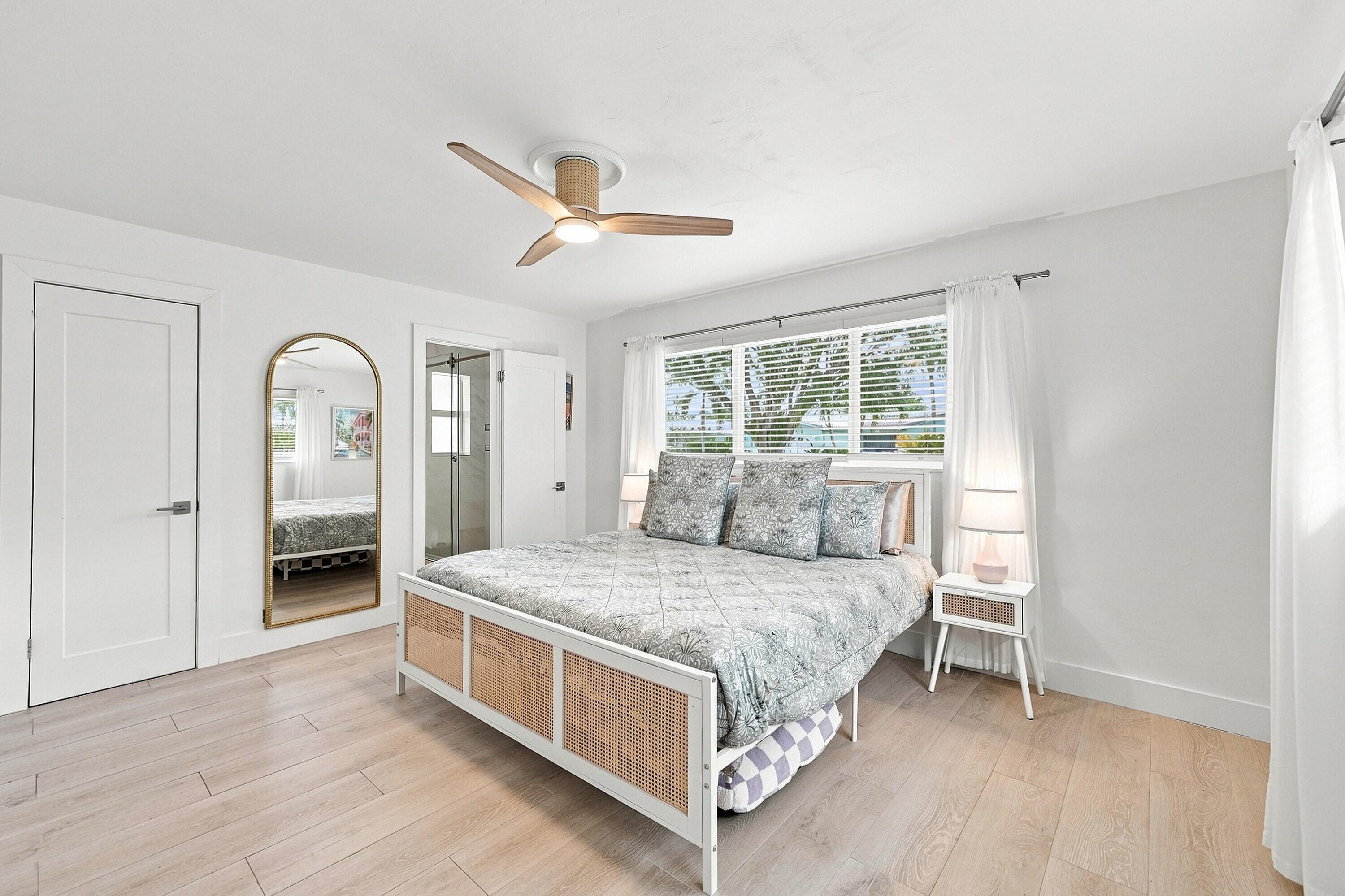 807 SE 9 Terrace, FL 33441 28